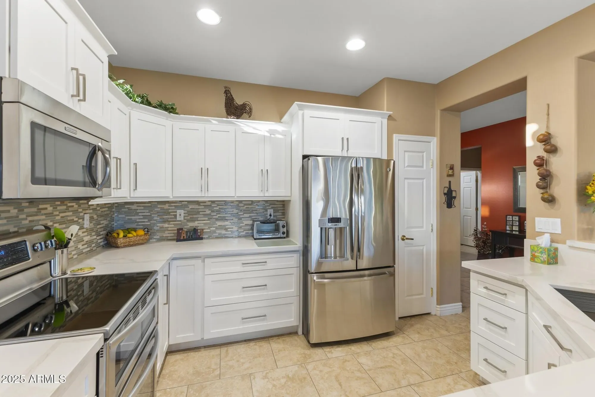 Property Slideshow image 13 of 45 | 16865 w villagio dr, Surprise, AZ, 85387