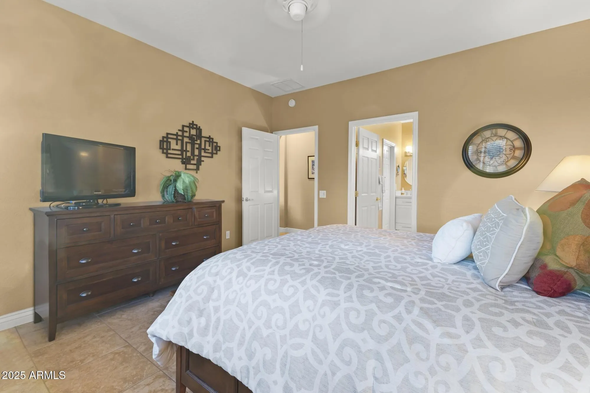 Property Slideshow image 20 of 45 | 16865 w villagio dr, Surprise, AZ, 85387