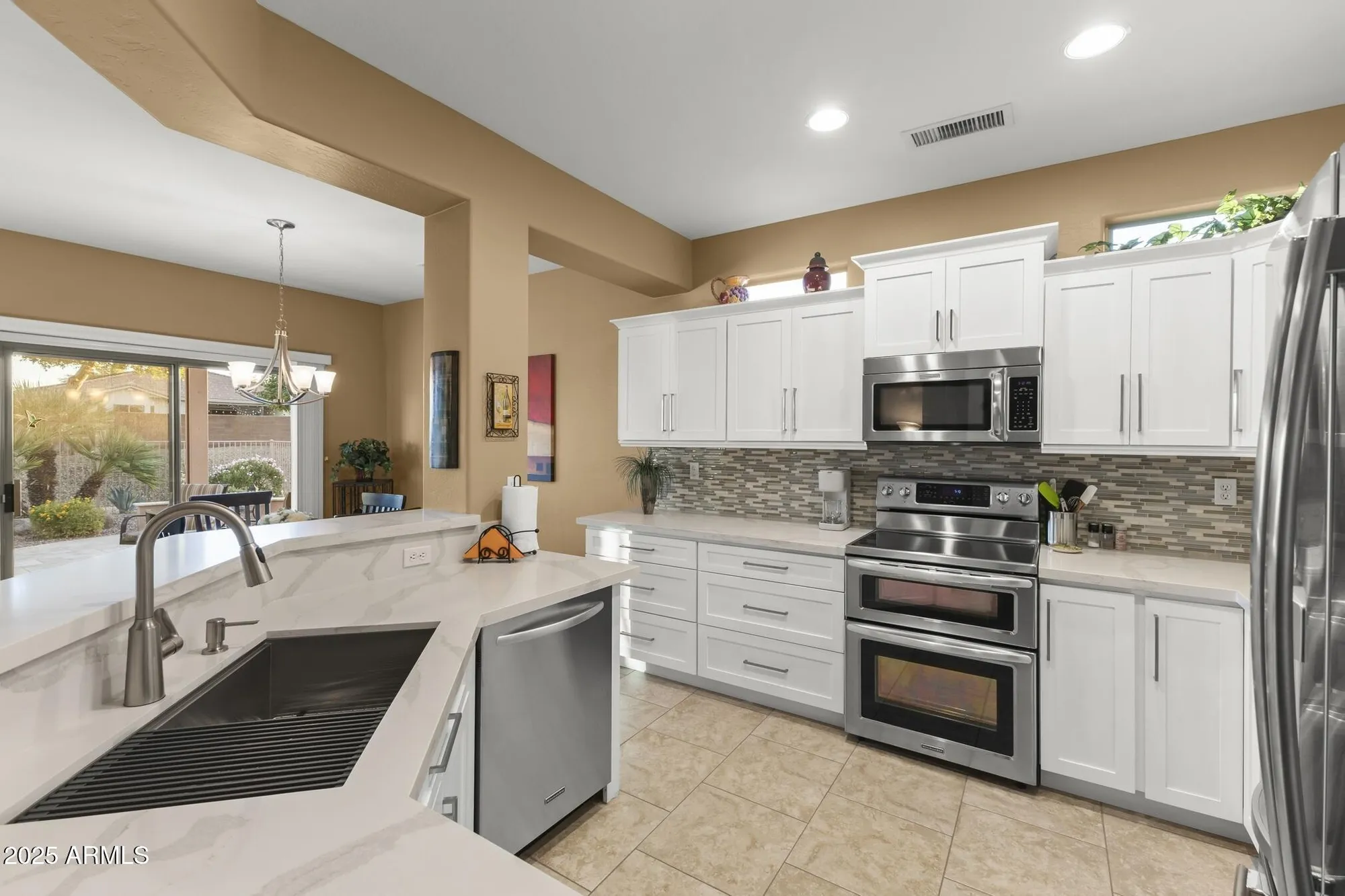 Property Slideshow image 16 of 45 | 16865 w villagio dr, Surprise, AZ, 85387