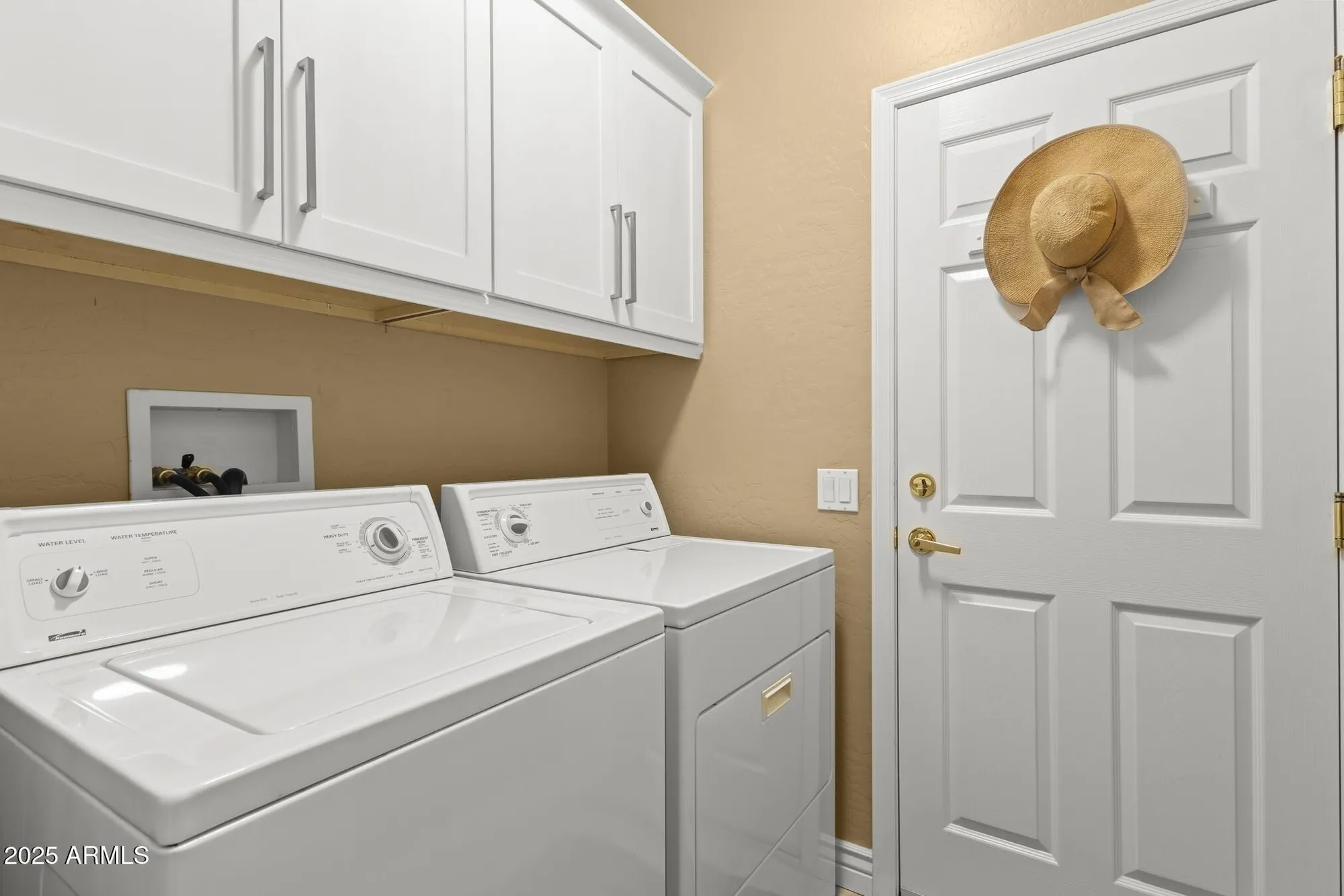 Property Slideshow image 32 of 45 | 16865 w villagio dr, Surprise, AZ, 85387