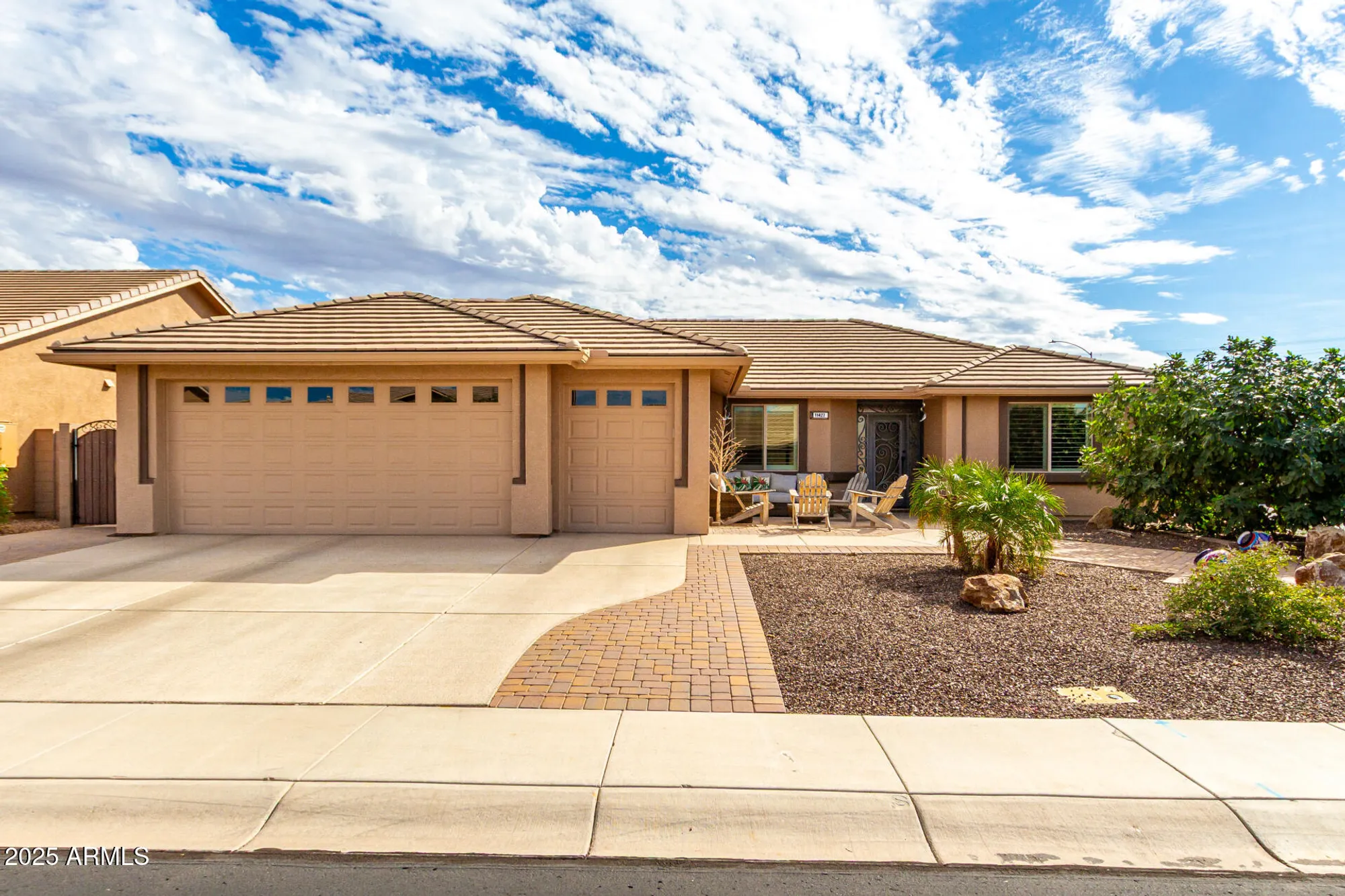 Property Slideshow image 2 of 33 | 11427 e ocaso ave, Mesa, AZ, 85212