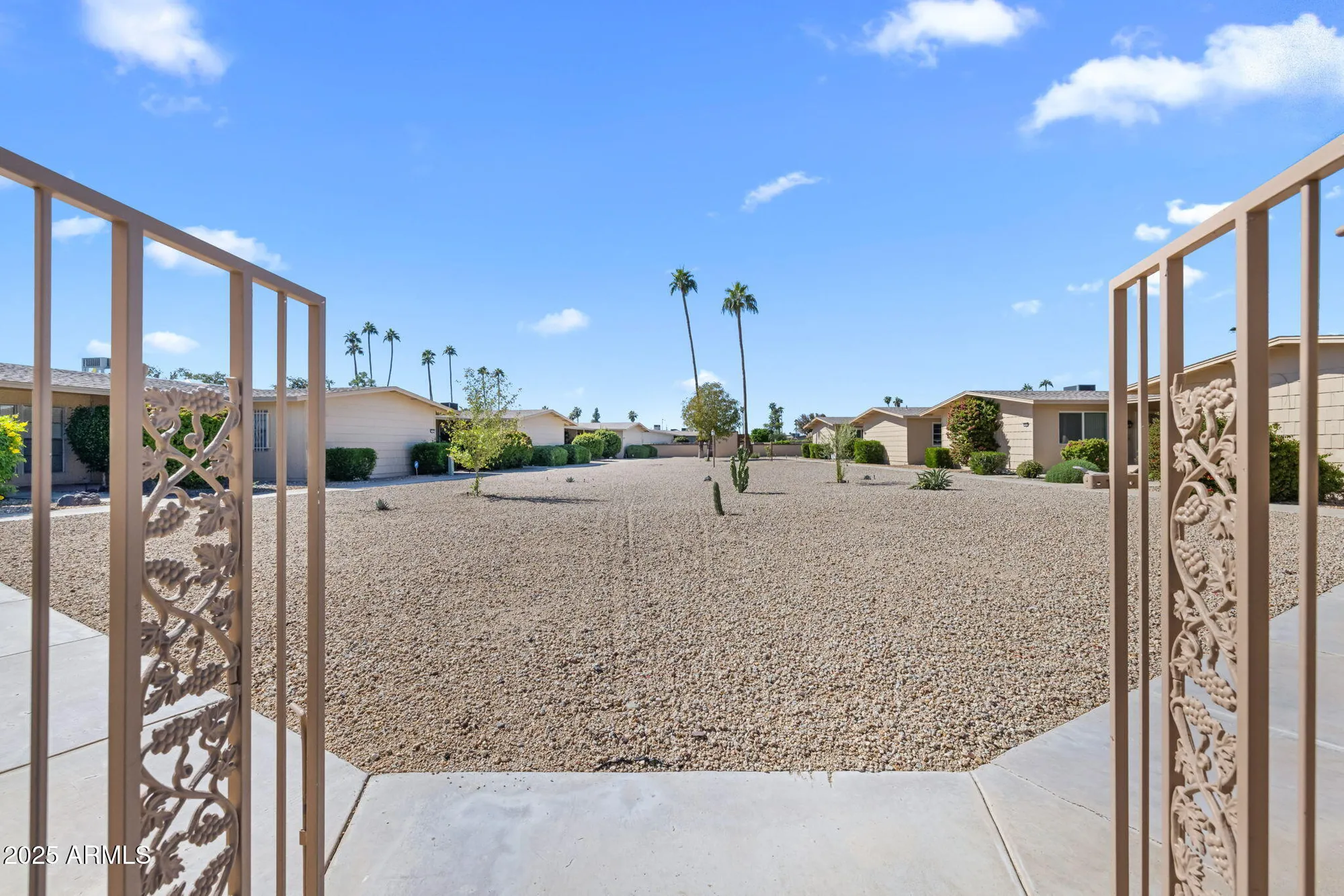 Property Slideshow image 36 of 52 | 17031 n pinion ln, Sun City, AZ, 85373