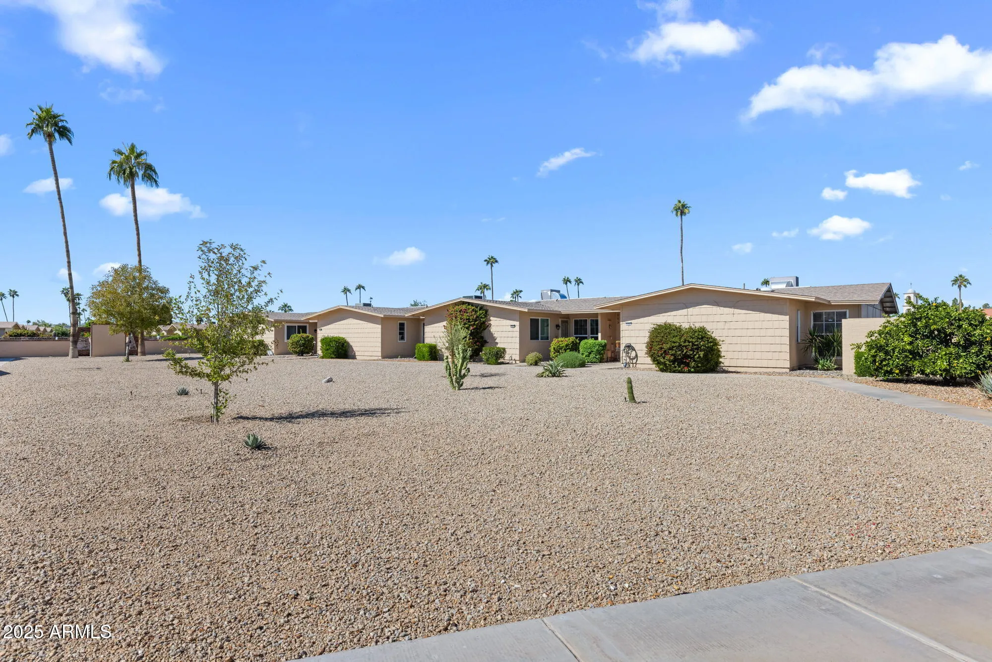 Property Slideshow image 37 of 52 | 17031 n pinion ln, Sun City, AZ, 85373