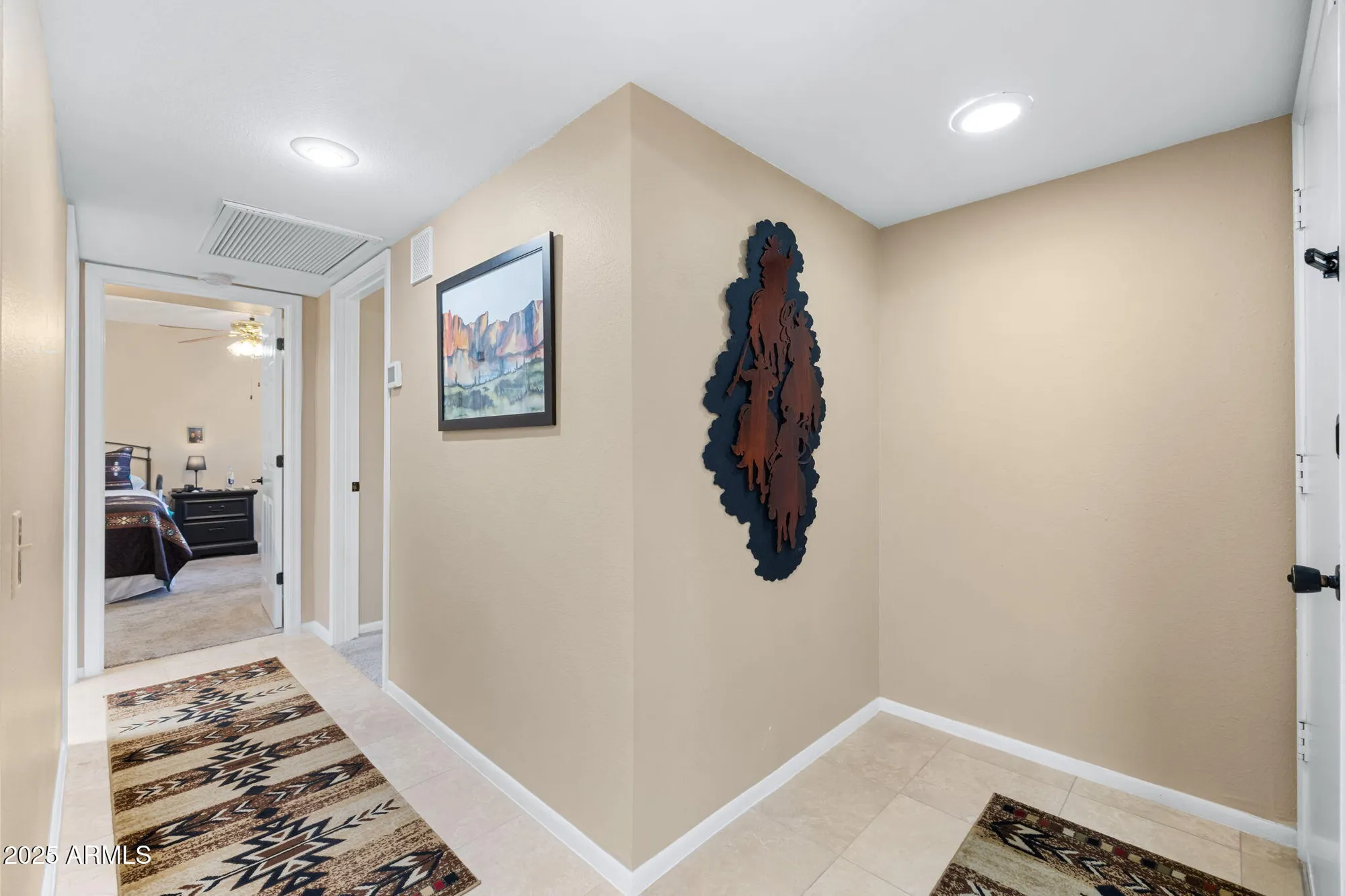 Property Slideshow image 16 of 52 | 17031 n pinion ln, Sun City, AZ, 85373