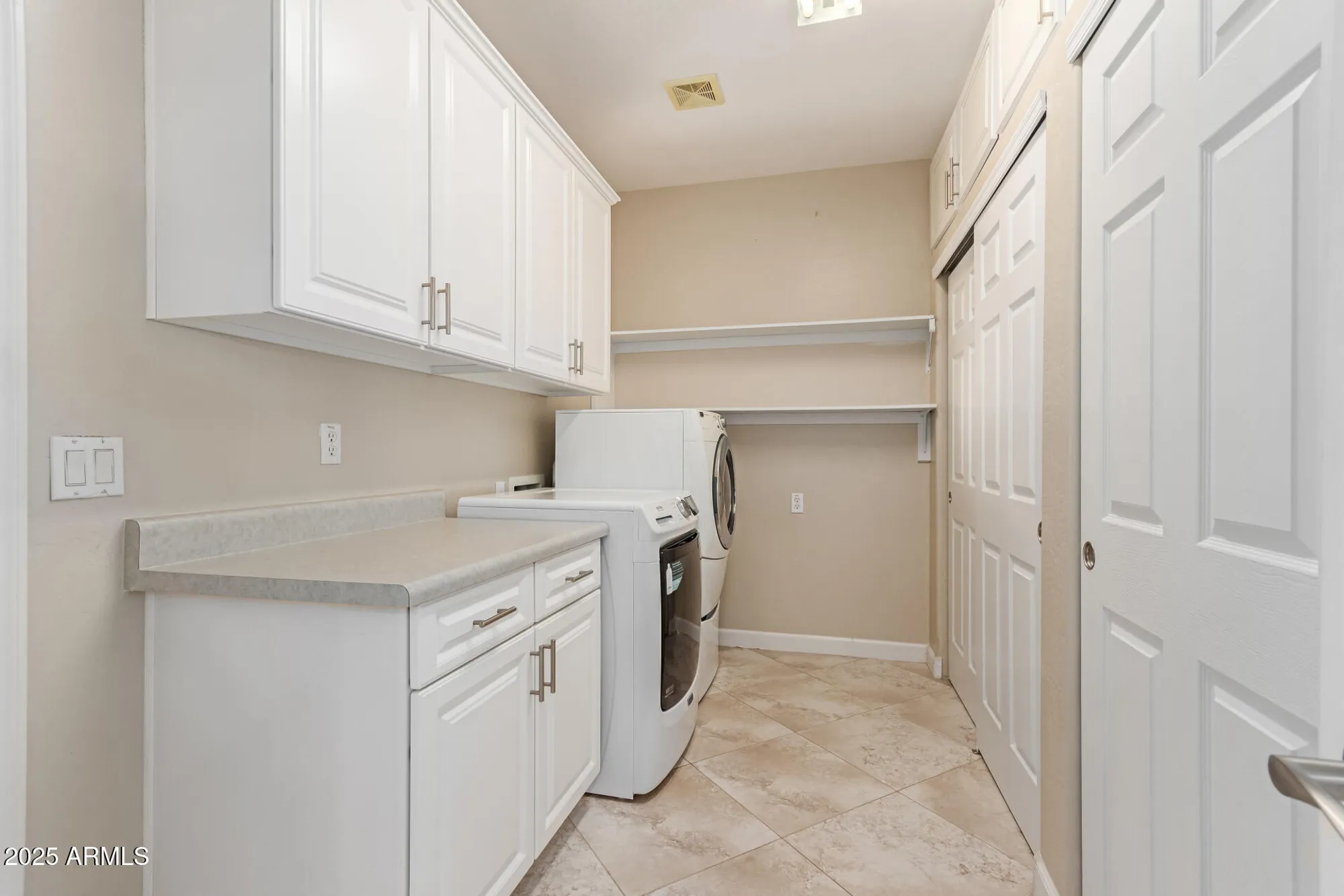 Property Slideshow image 28 of 37 | 5317 n cordes dr, Eloy, AZ, 85131