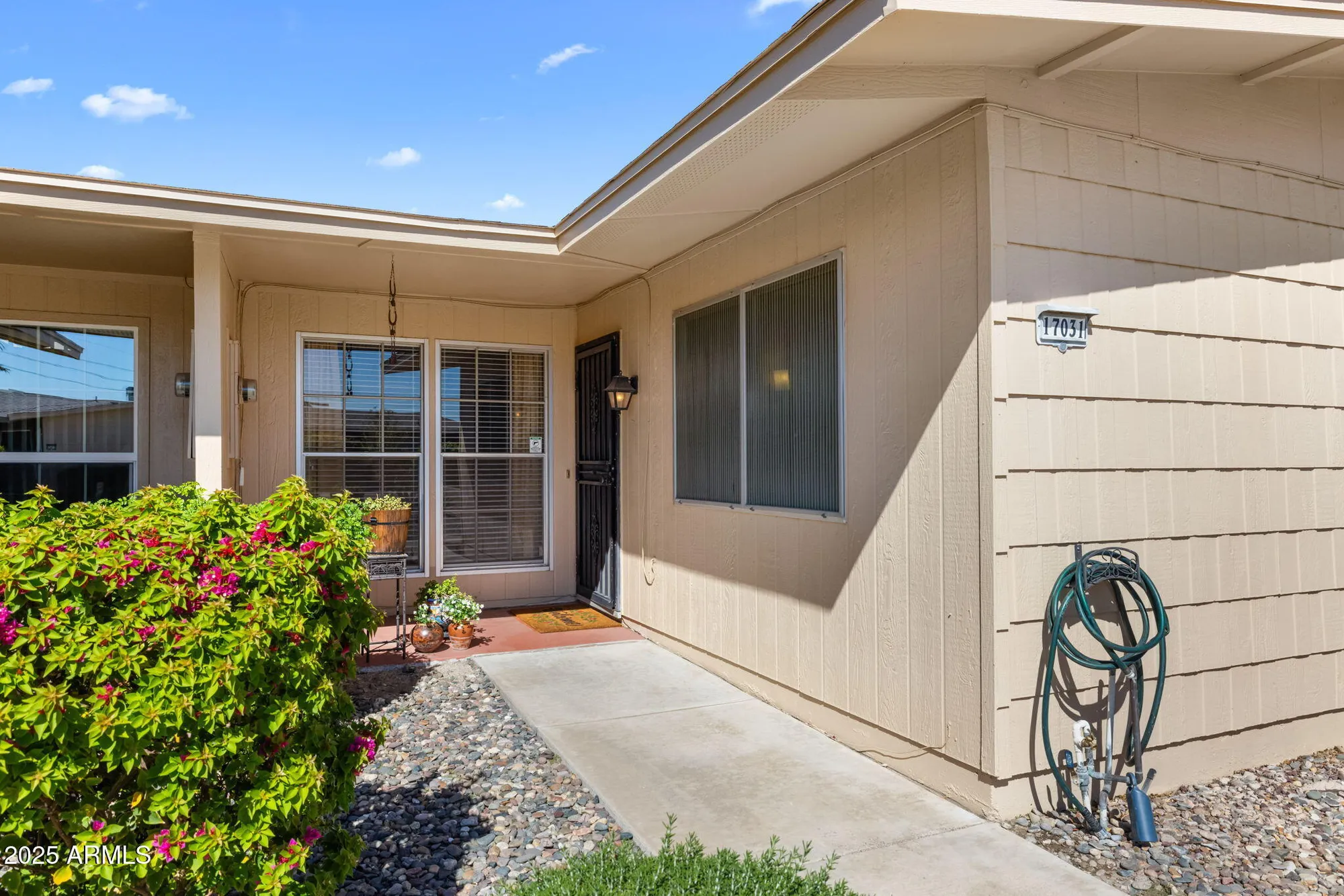 Property Slideshow image 10 of 52 | 17031 n pinion ln, Sun City, AZ, 85373