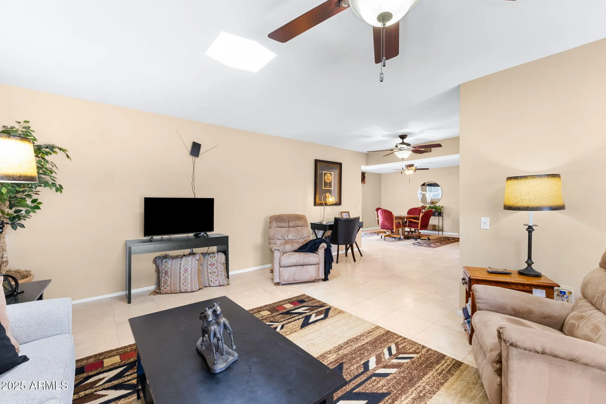 Property Slideshow image 12 of 52 | 17031 n pinion ln, Sun City, AZ, 85373