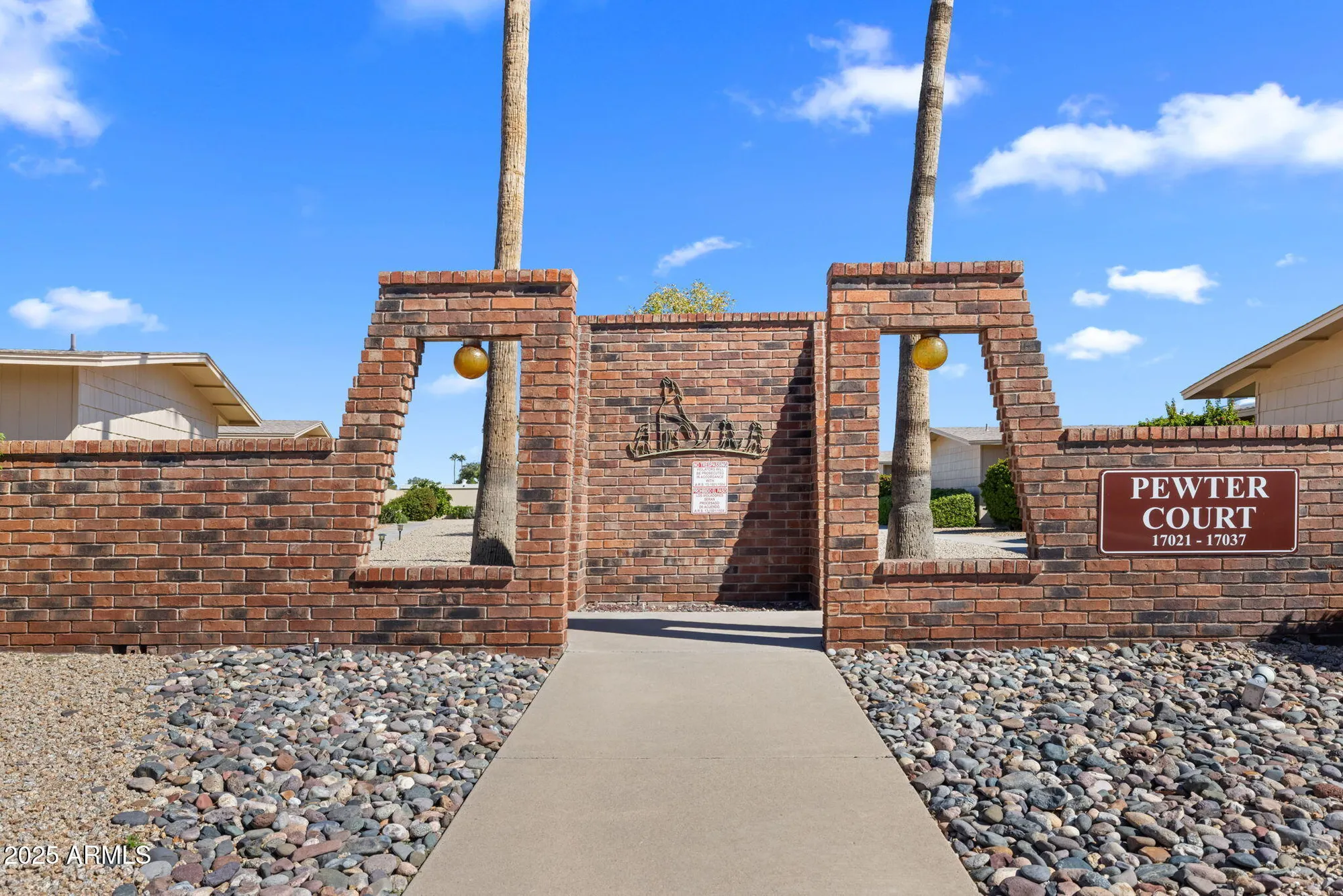 Property Slideshow image 7 of 52 | 17031 n pinion ln, Sun City, AZ, 85373