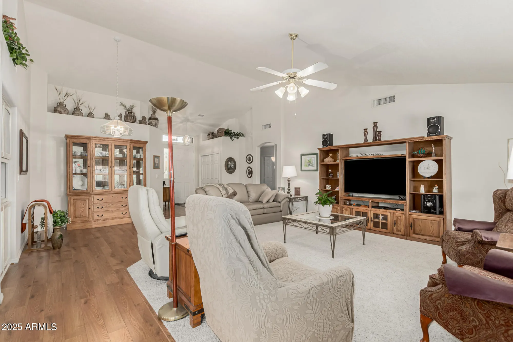 Property Slideshow image 9 of 27 | 7811 e navarro ave, Mesa, AZ, 85209