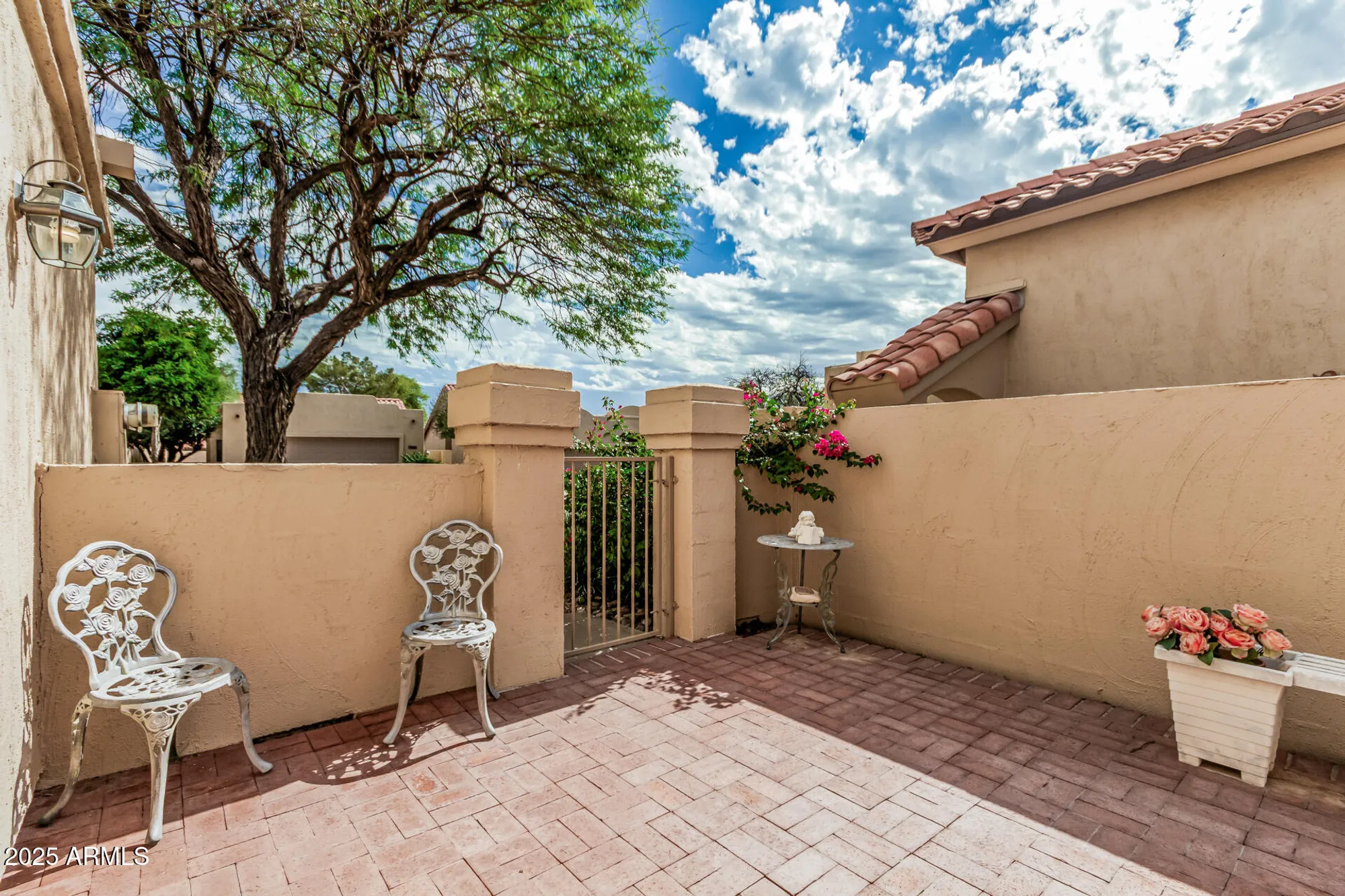 Property Slideshow image 11 of 38 | 13024 s 45th pl, Phoenix, AZ, 85044