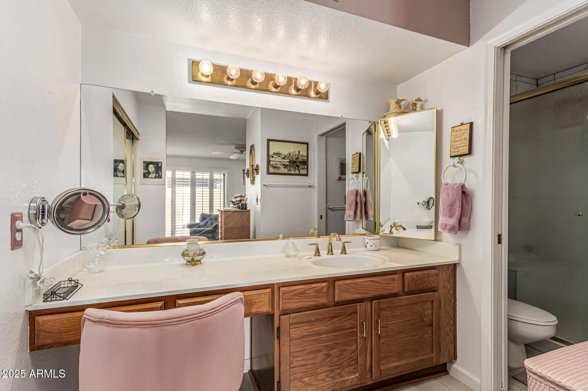 Property Slideshow image 25 of 38 | 13024 s 45th pl, Phoenix, AZ, 85044