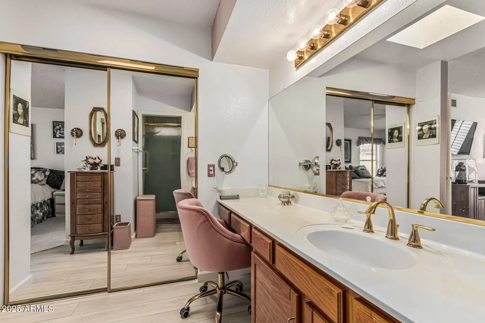 Property Slideshow image 26 of 38 | 13024 s 45th pl, Phoenix, AZ, 85044