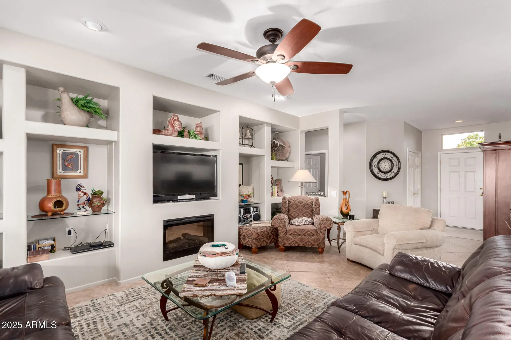 Property Slideshow image 7 of 29 | 16156 w birdsong ct, Surprise, AZ, 85374