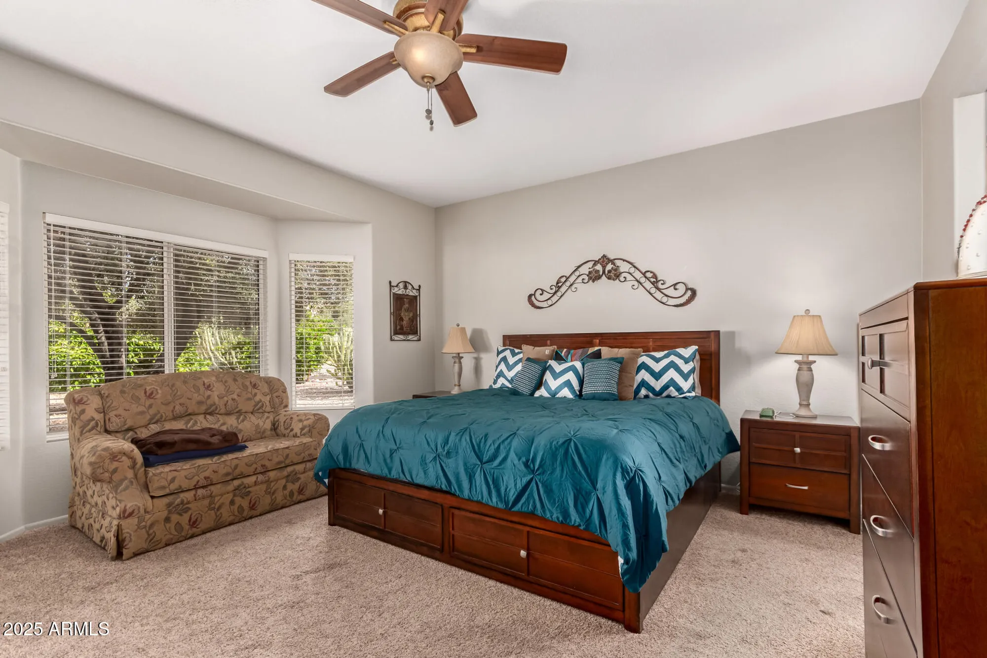Property Slideshow image 13 of 29 | 16156 w birdsong ct, Surprise, AZ, 85374
