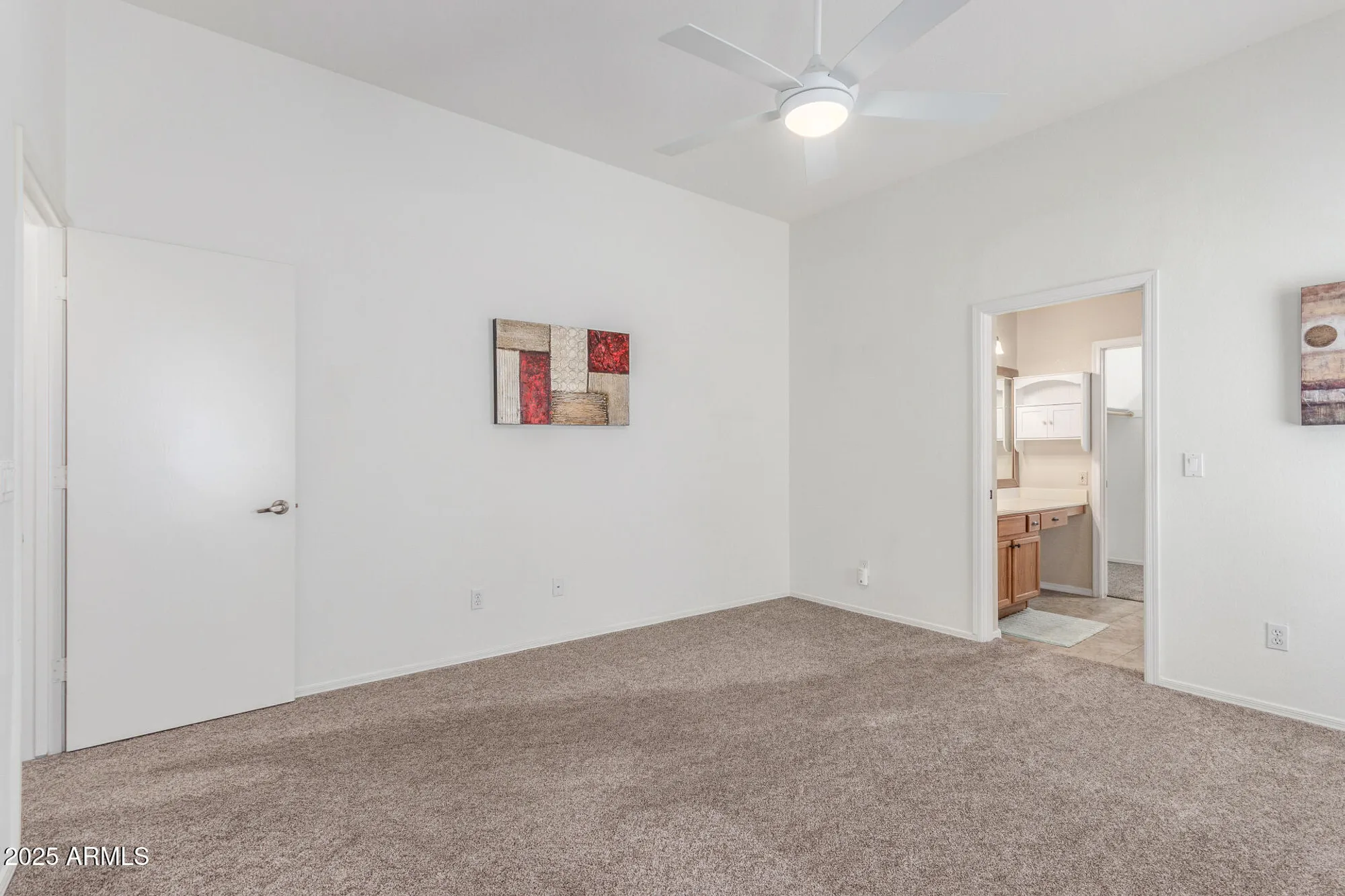 Property Slideshow image 17 of 29 | 9721 w mountain view rd, Peoria, AZ, 85345