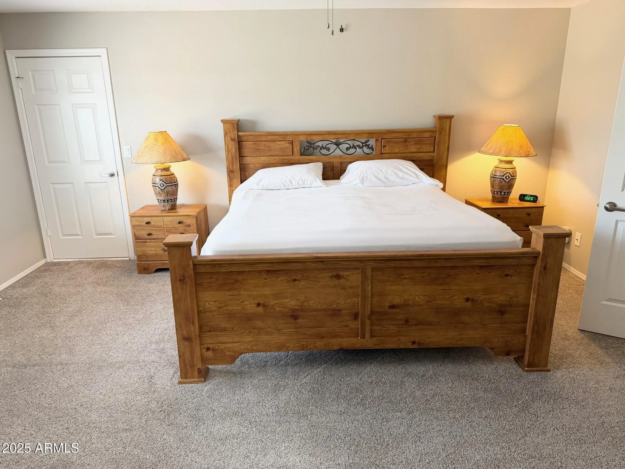 Property Slideshow image 13 of 48 | 550 s 76th pl, Mesa, AZ, 85208