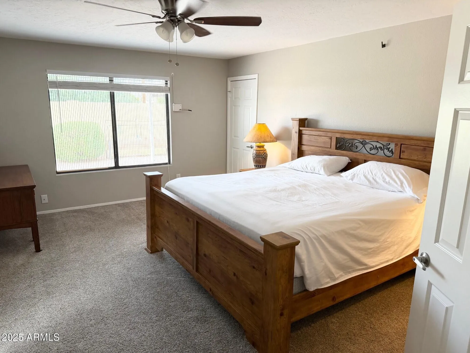 Property Slideshow image 14 of 48 | 550 s 76th pl, Mesa, AZ, 85208