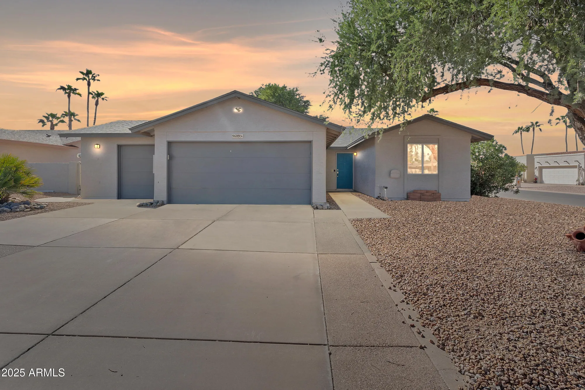 Property Slideshow image 1 of 26 | 9609 e eddystone ct, Sun Lakes, AZ, 85248