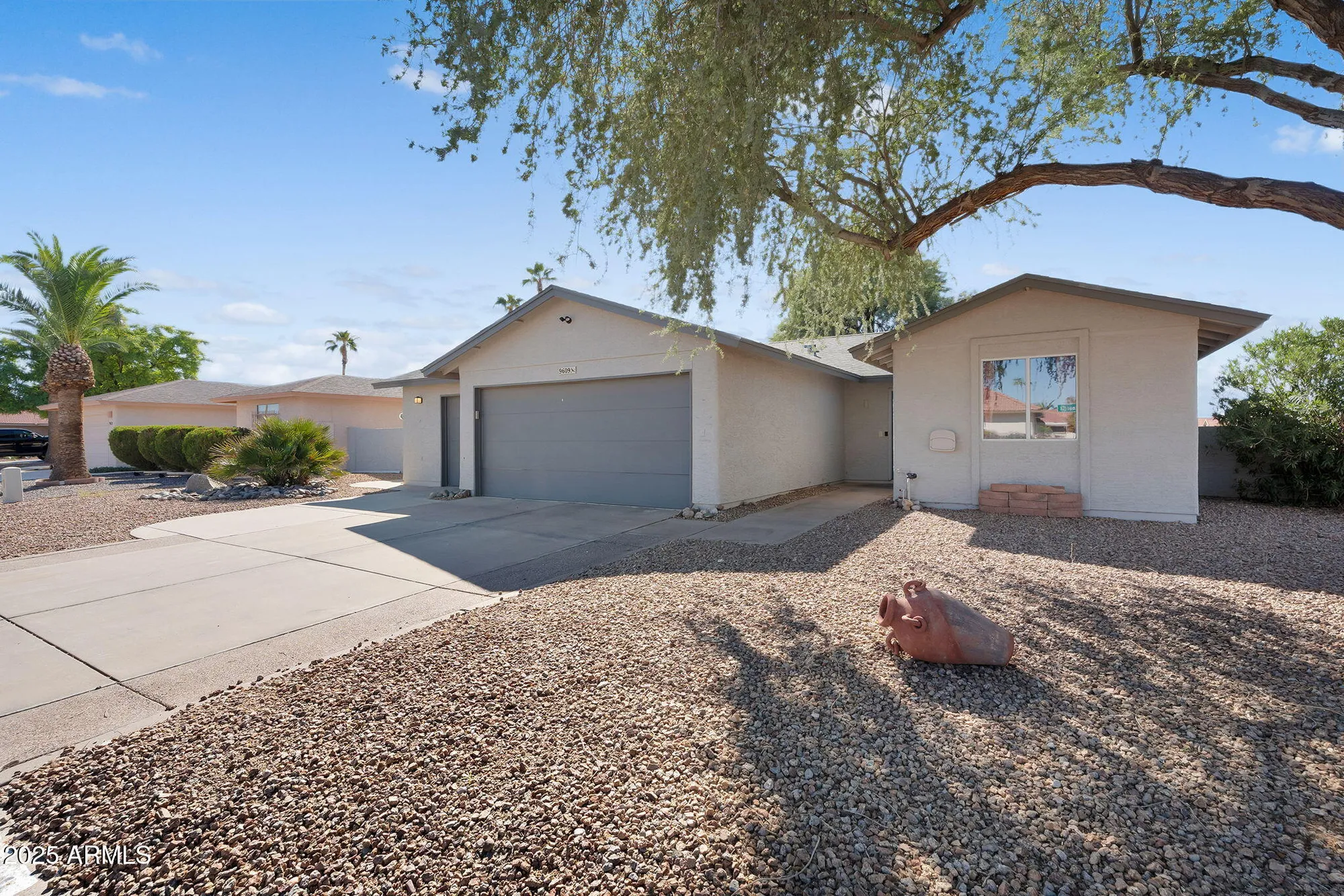 Property Slideshow image 6 of 26 | 9609 e eddystone ct, Sun Lakes, AZ, 85248
