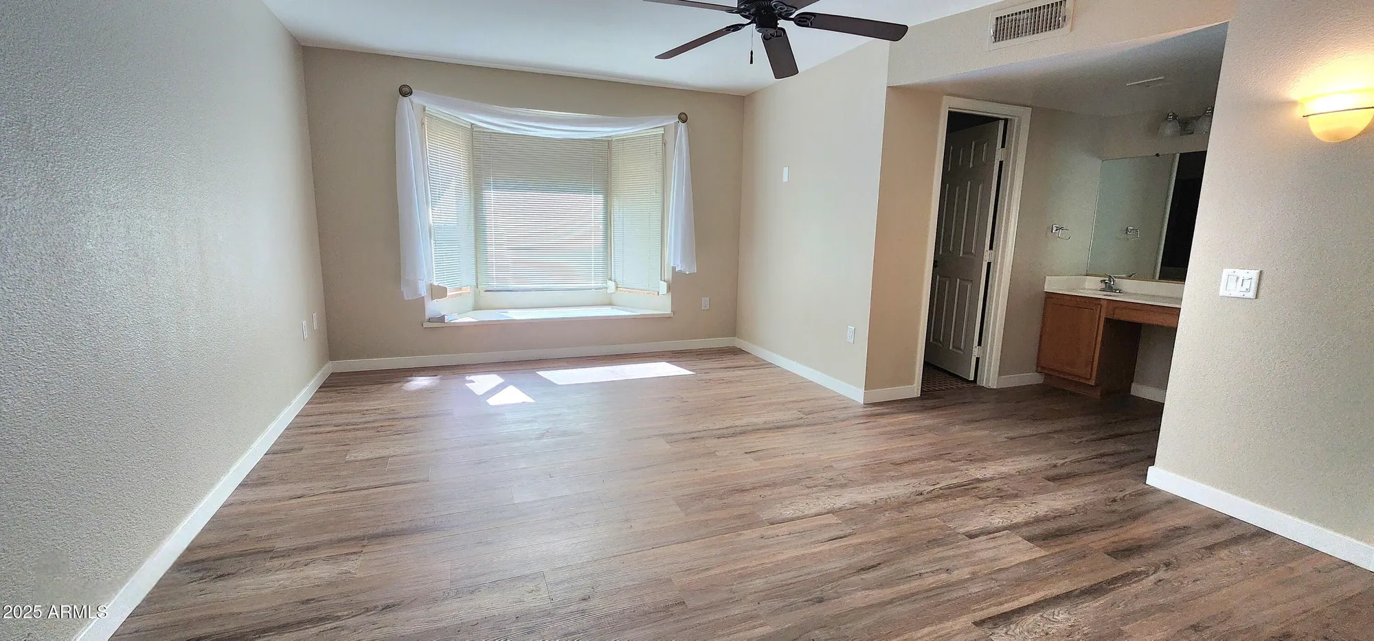 Property Slideshow image 6 of 10 | 12306 w parkwood dr, Sun City West, AZ, 85375