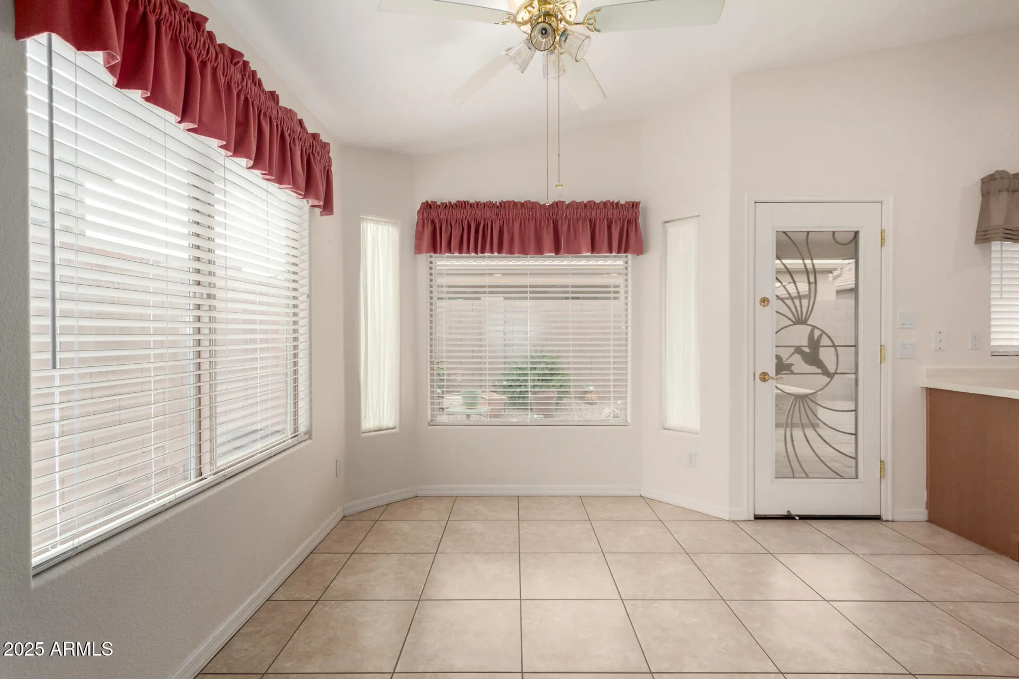 Property Slideshow image 12 of 30 | 3153 e peach tree dr, Chandler, AZ, 85249