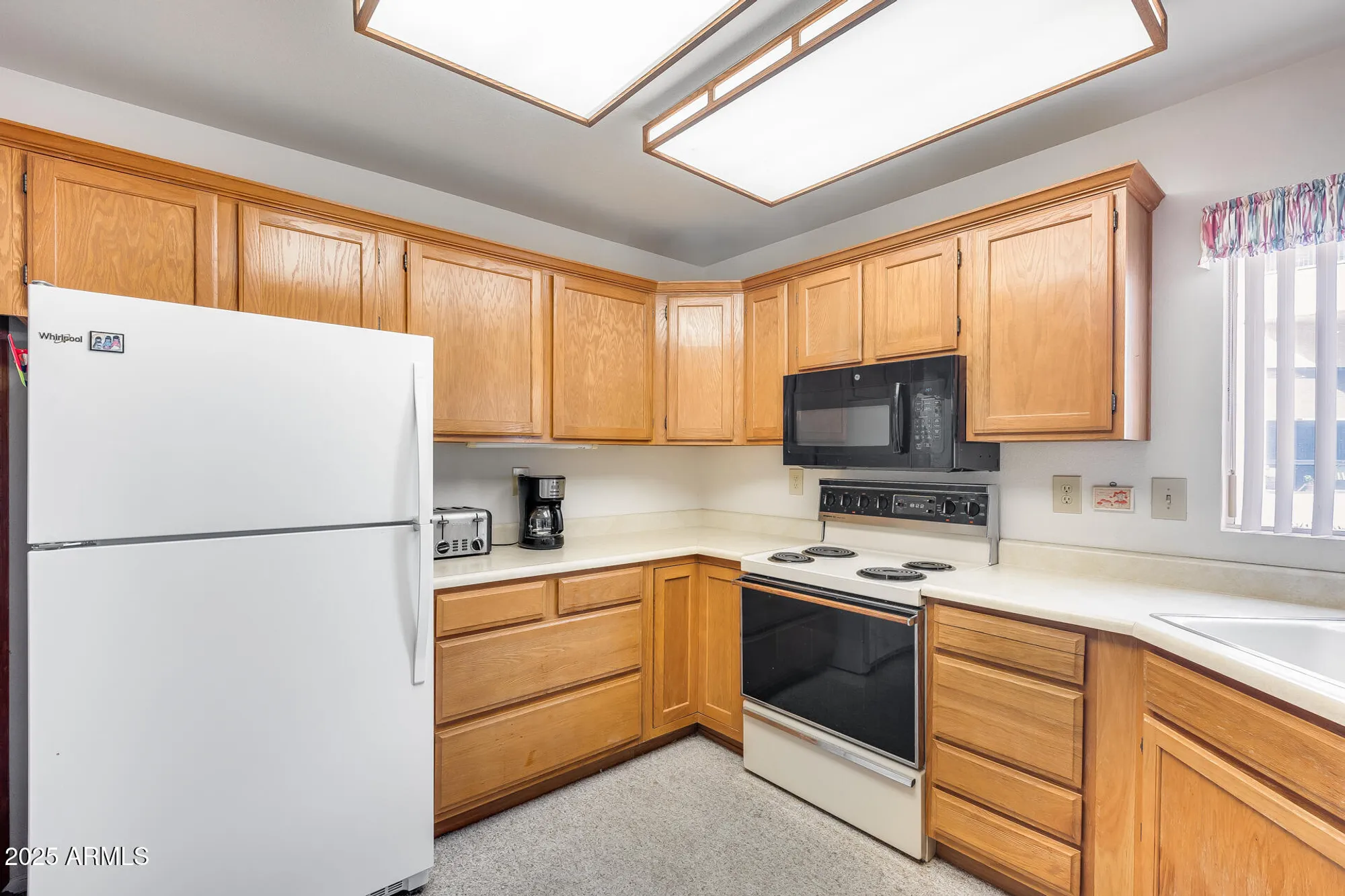 Property Slideshow image 15 of 44 | 19539 n 141st ave, Sun City West, AZ, 85375