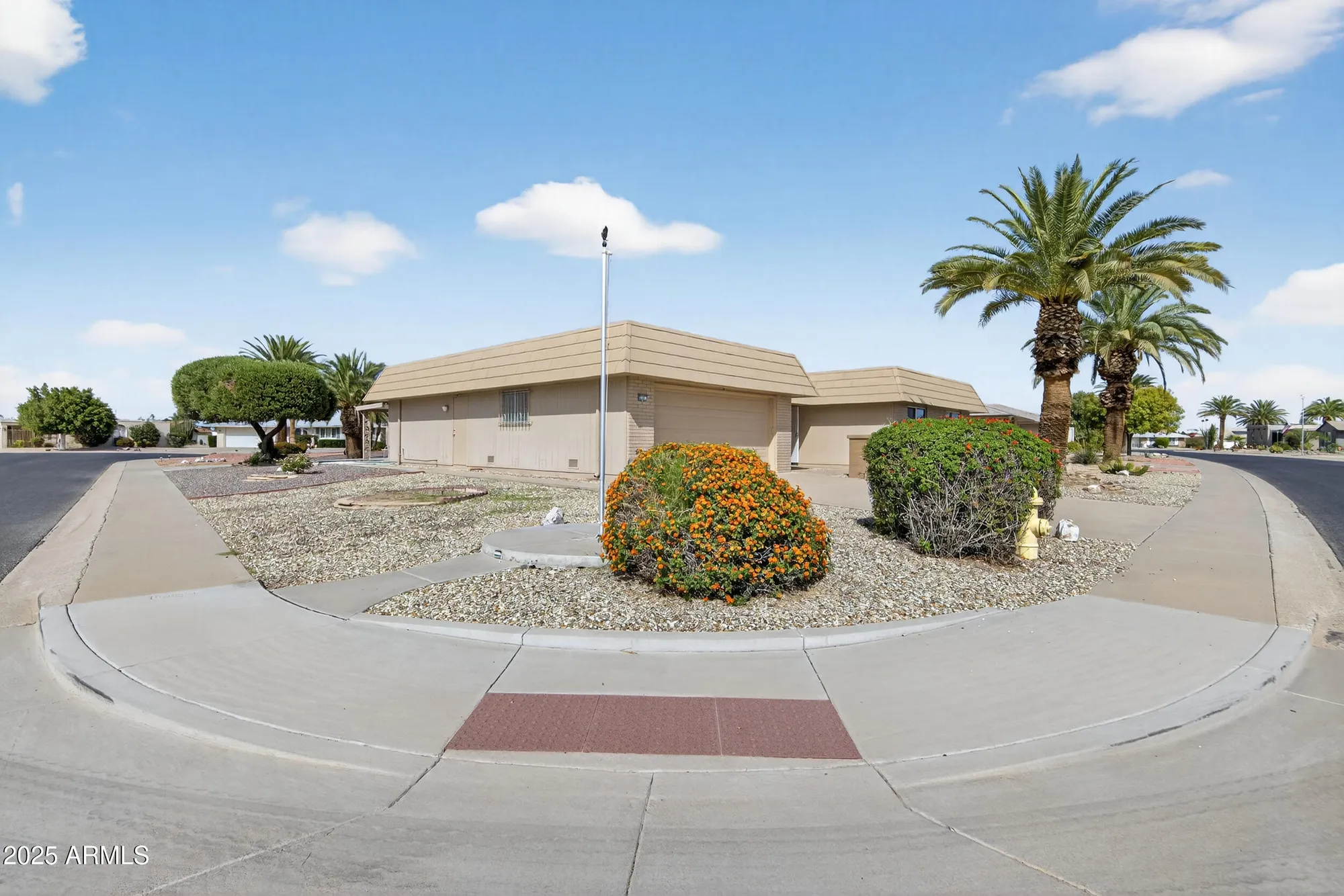 Property Slideshow image 45 of 48 | 9526 w oakstone dr, Sun City, AZ, 85351