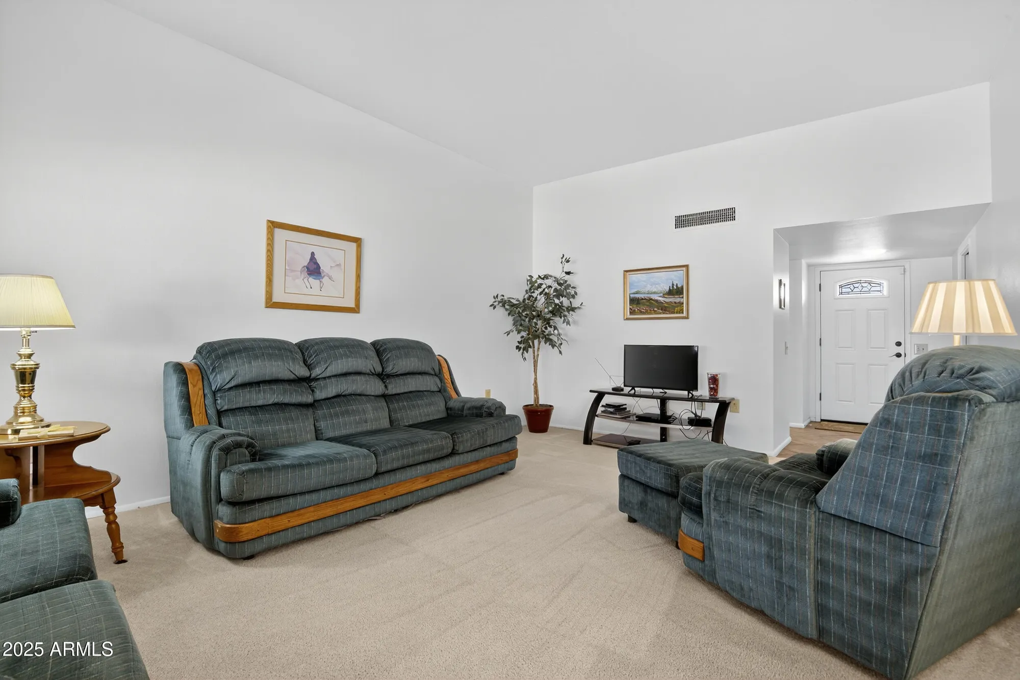 Property Slideshow image 12 of 48 | 9526 w oakstone dr, Sun City, AZ, 85351