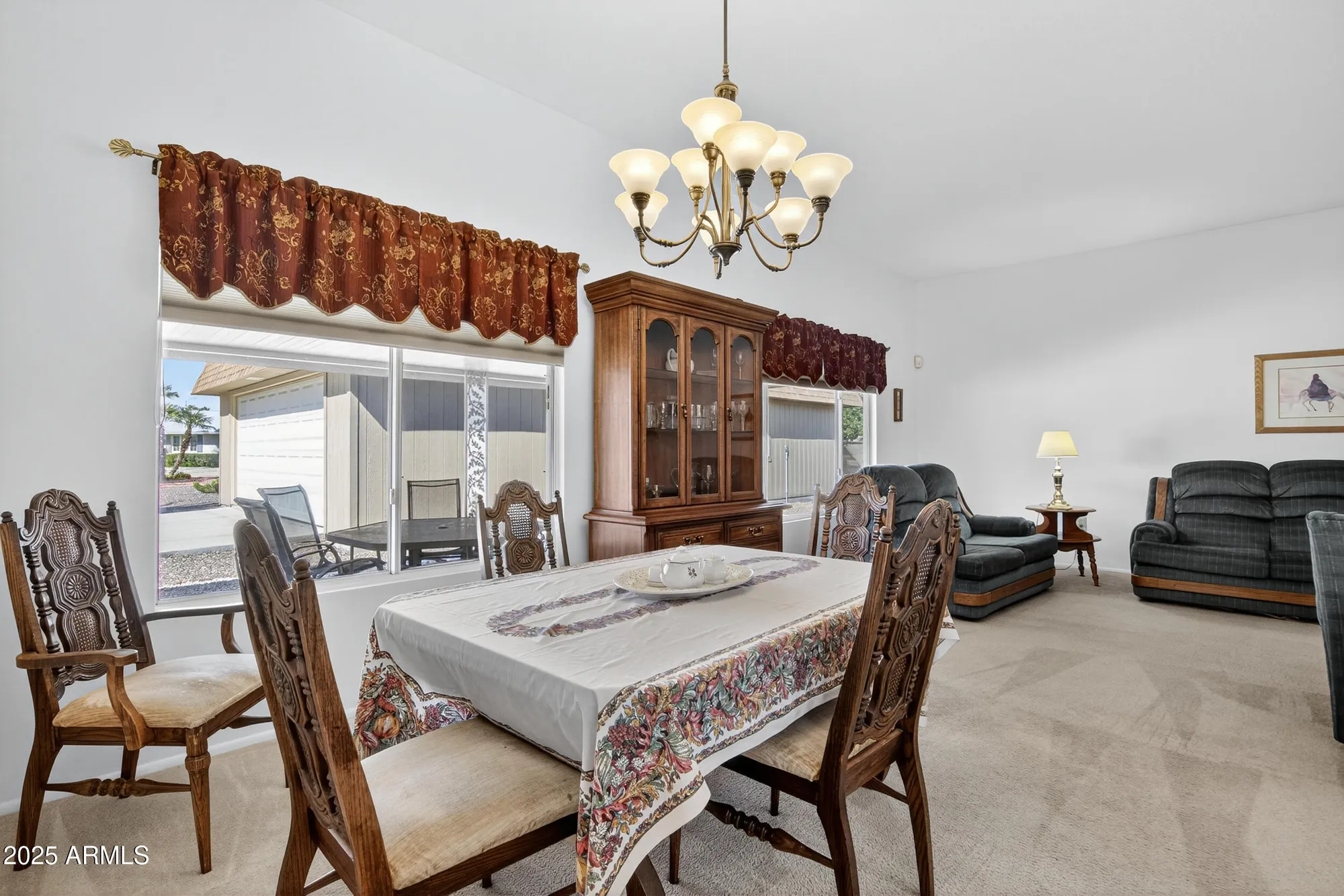 Property Slideshow image 15 of 48 | 9526 w oakstone dr, Sun City, AZ, 85351