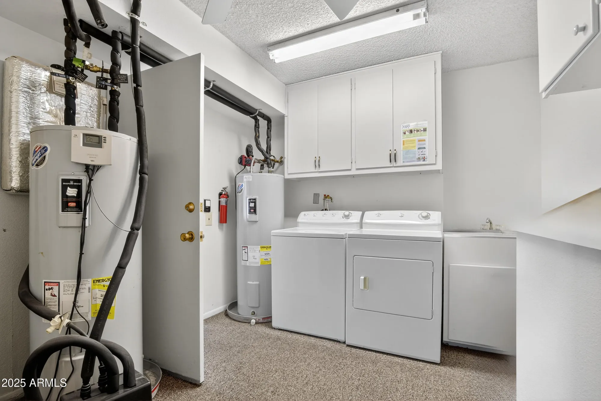 Property Slideshow image 33 of 48 | 9526 w oakstone dr, Sun City, AZ, 85351