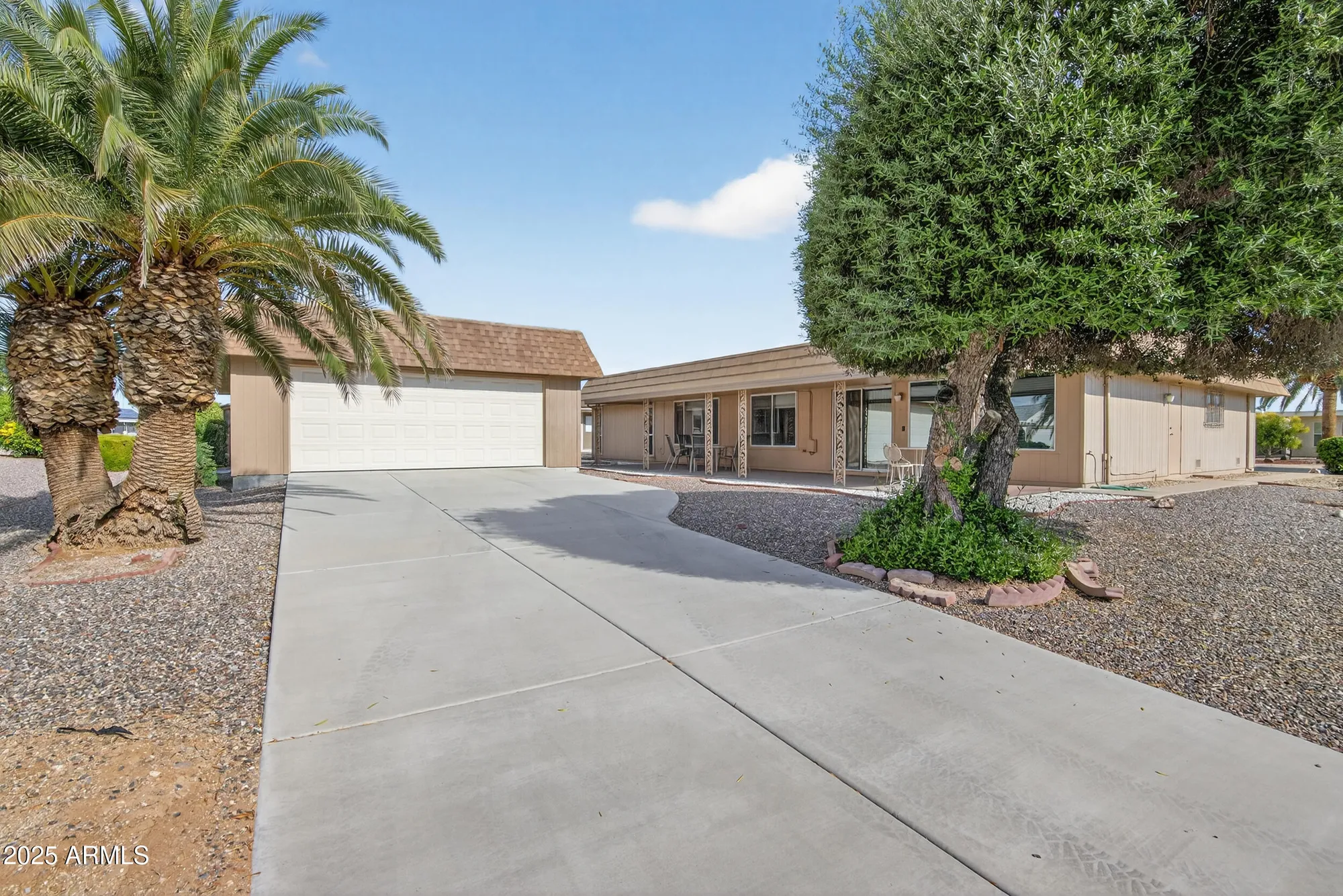 Property Slideshow image 40 of 48 | 9526 w oakstone dr, Sun City, AZ, 85351