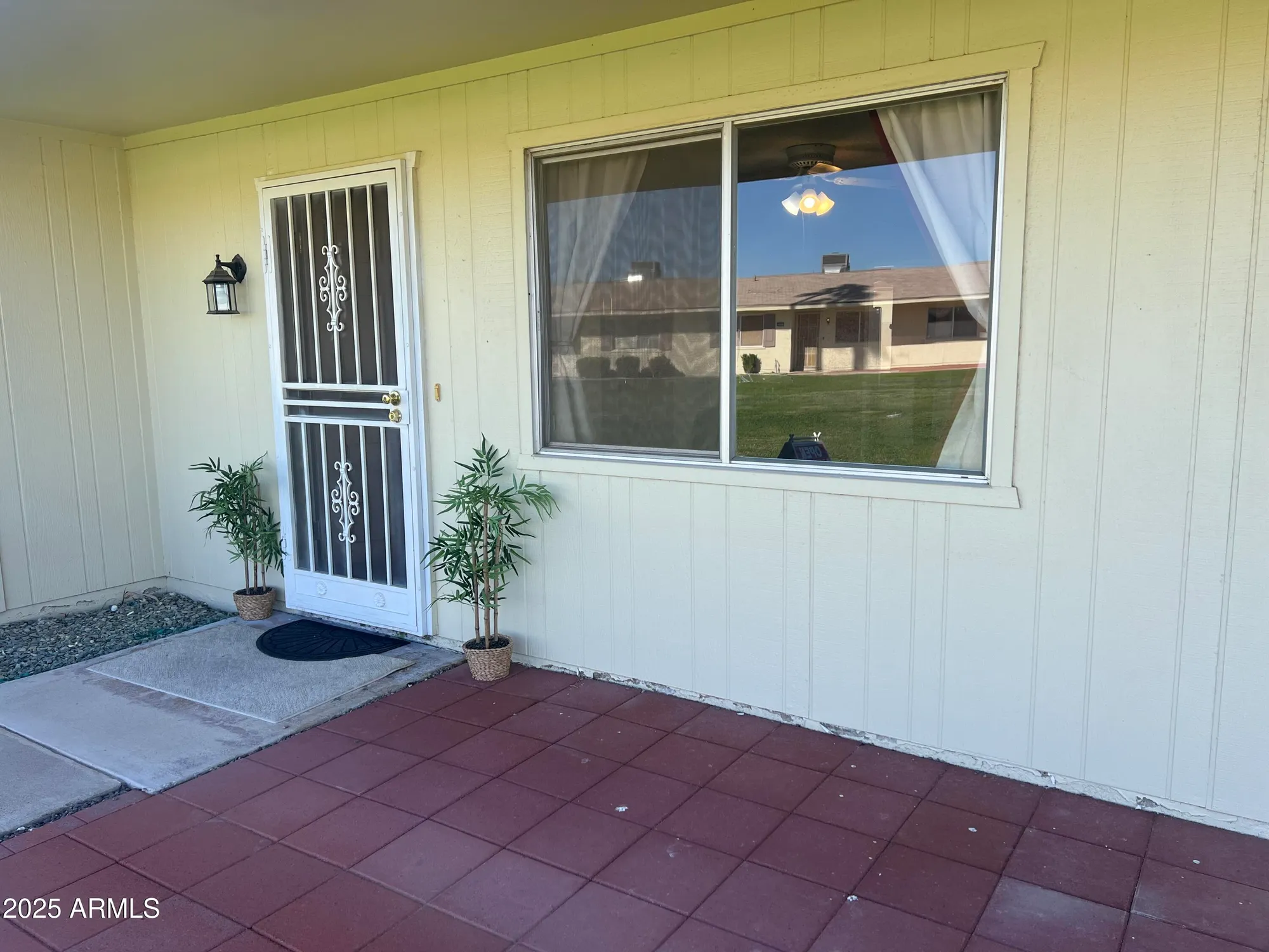 Property Slideshow image 2 of 32 | 13632 n silverbell dr, Sun City, AZ, 85351