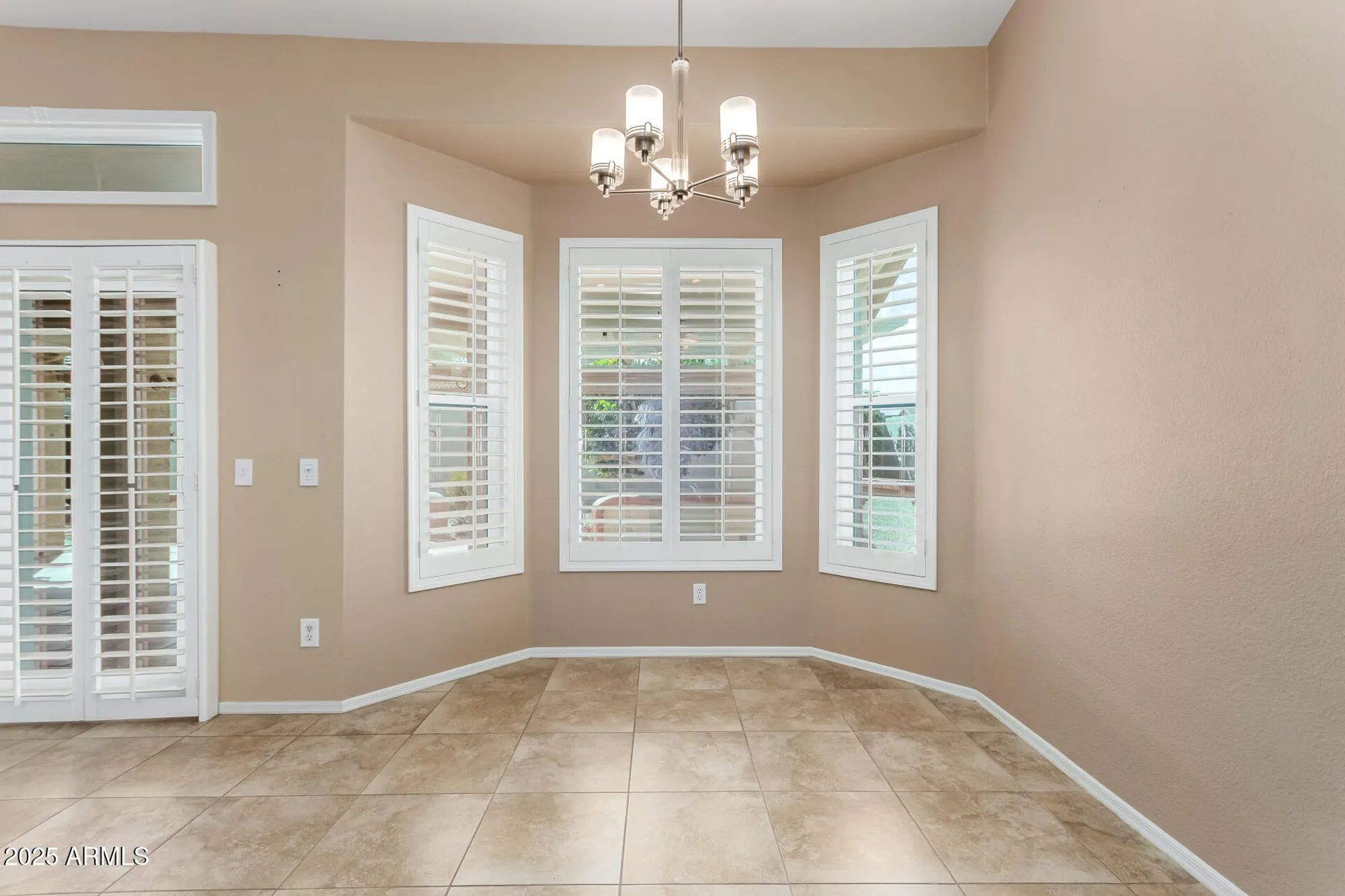 Property Slideshow image 5 of 26 | 14877 w verde ln, Goodyear, AZ, 85395