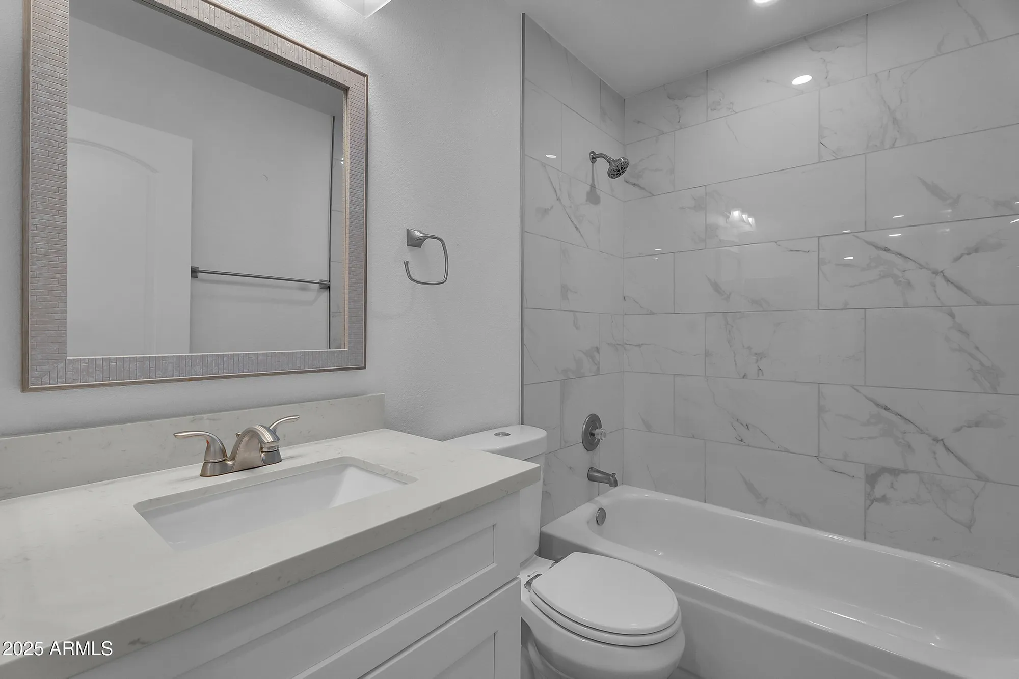 Property Slideshow image 15 of 26 | 9609 e eddystone ct, Sun Lakes, AZ, 85248