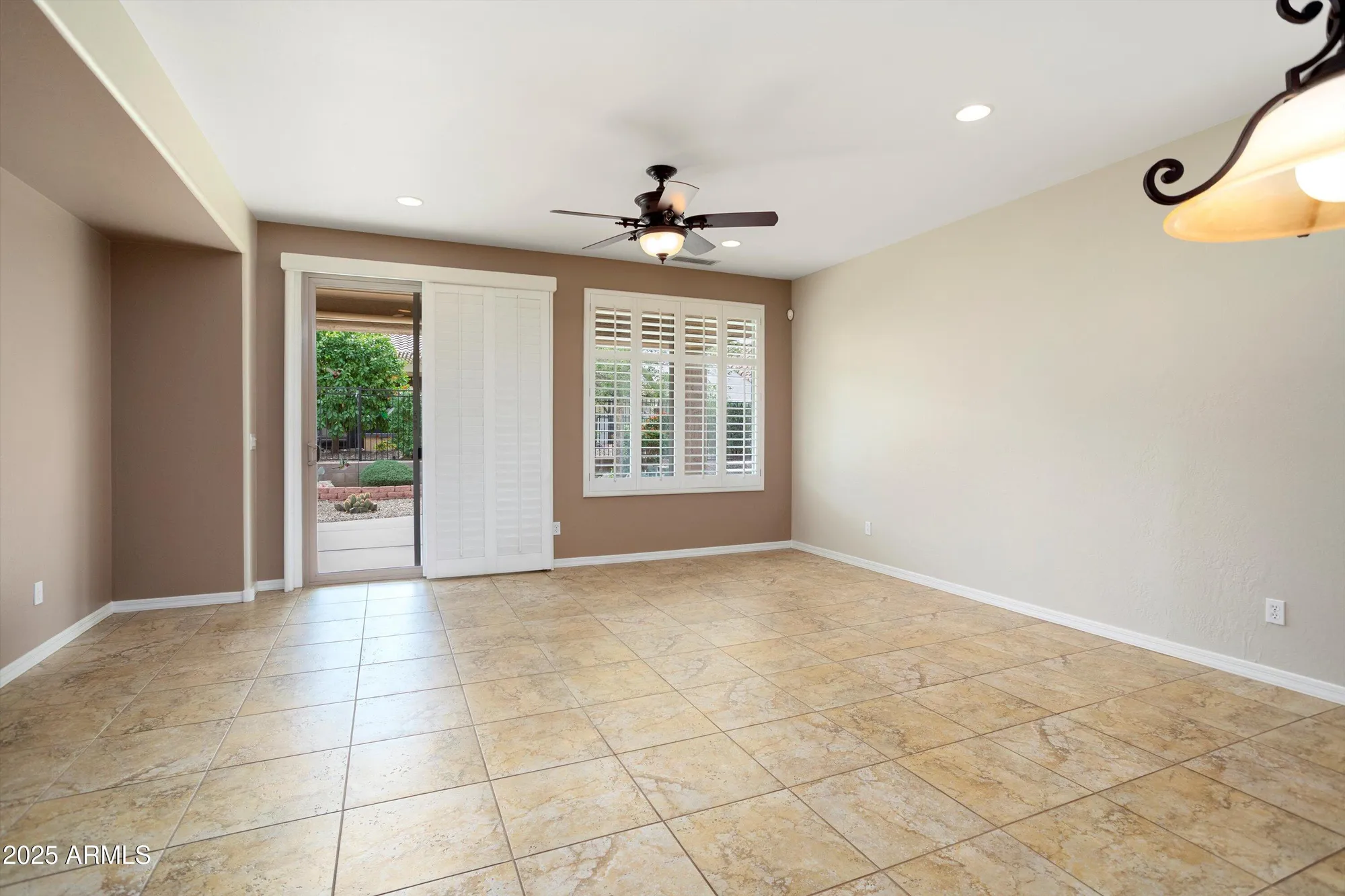 Property Slideshow image 20 of 44 | 26841 w mohawk ln, Buckeye, AZ, 85396
