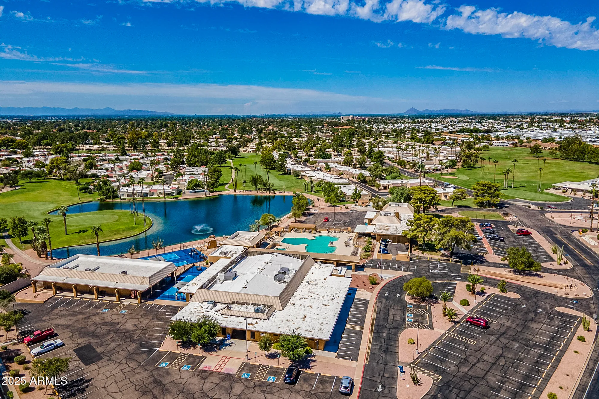 Property Slideshow image 29 of 48 | 550 s 76th pl, Mesa, AZ, 85208