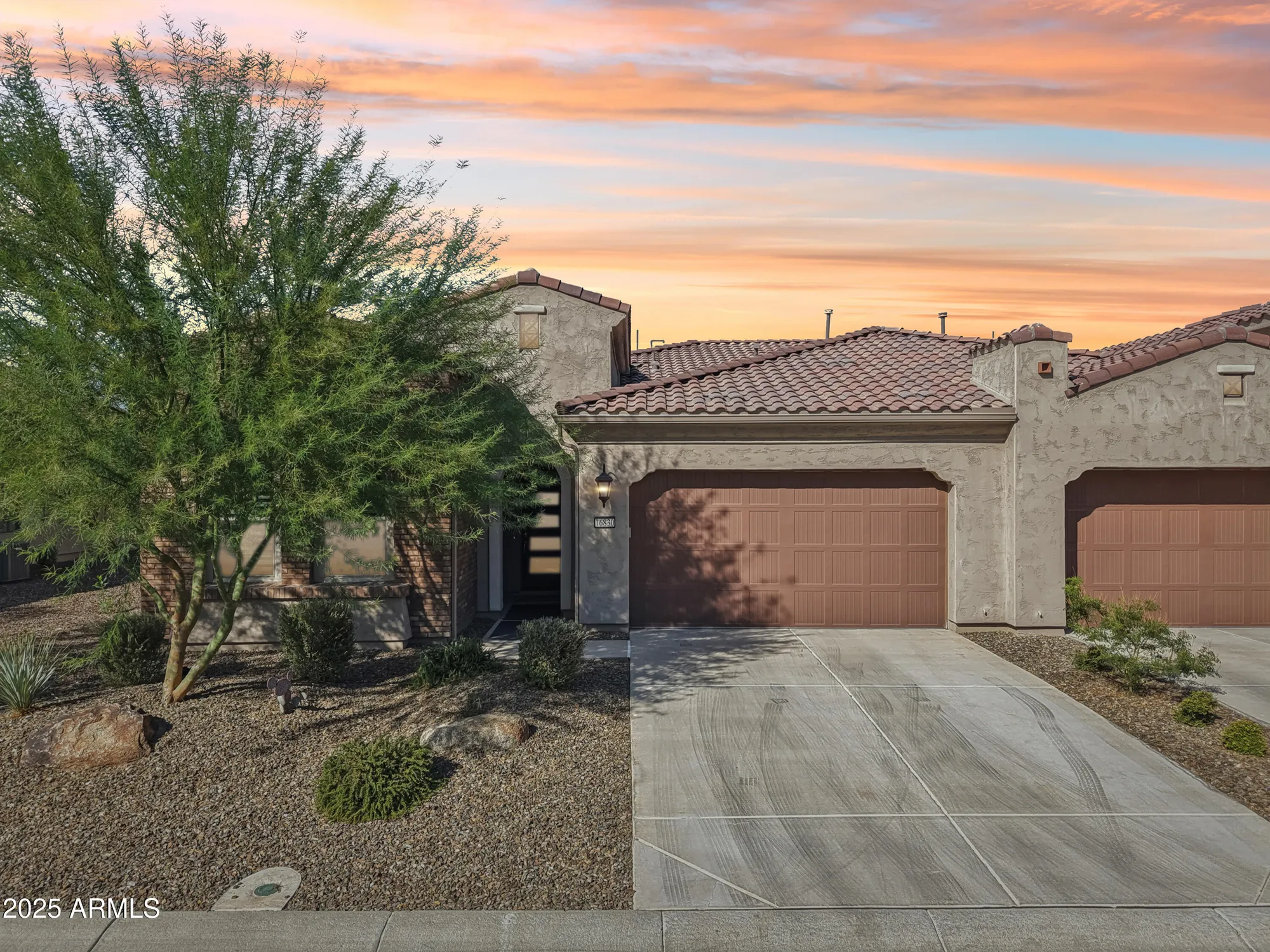 Property Slideshow image 4 of 53 | 16830 w catalina dr, Goodyear, AZ, 85395