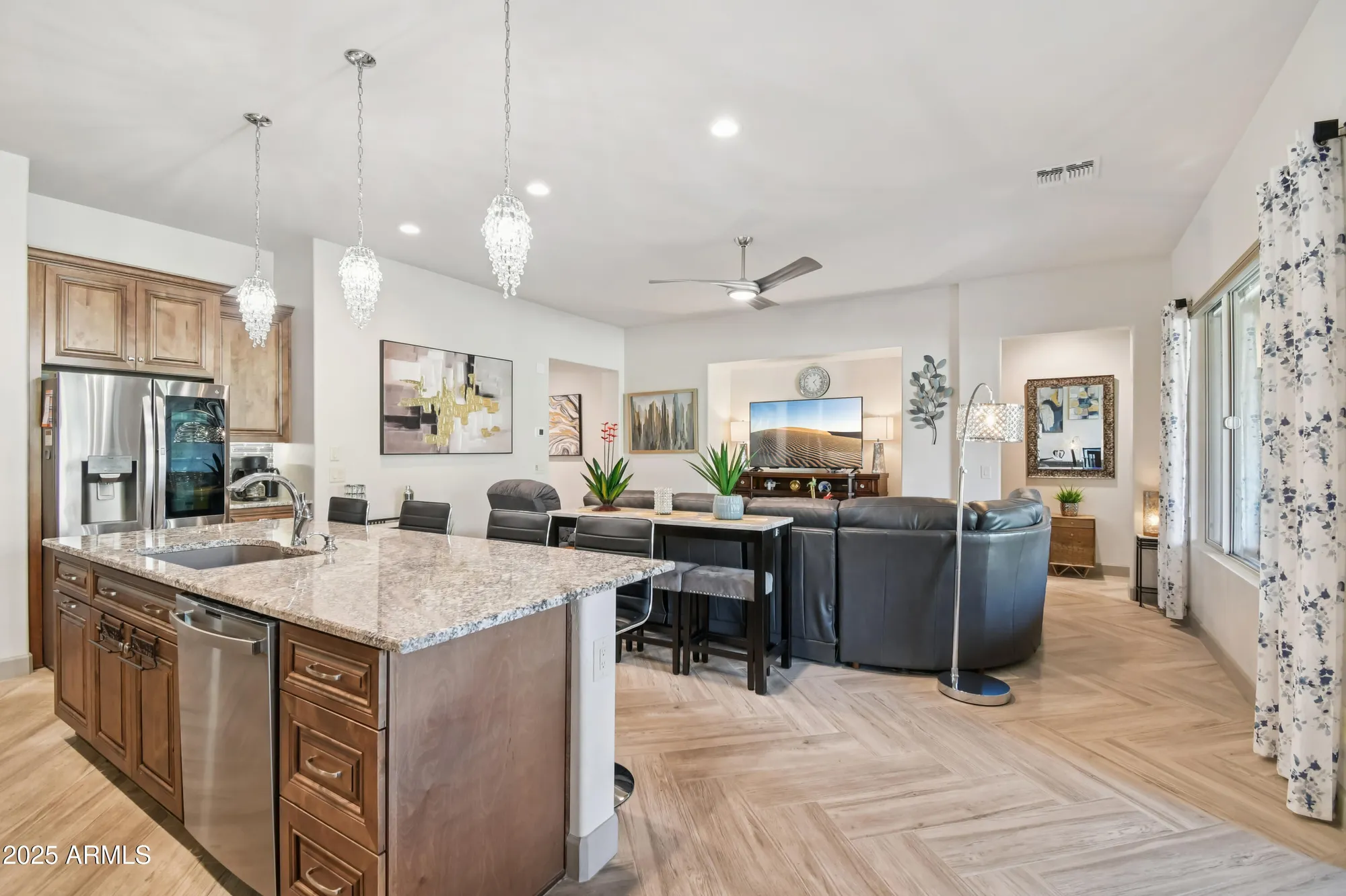 Property Slideshow image 8 of 53 | 16830 w catalina dr, Goodyear, AZ, 85395