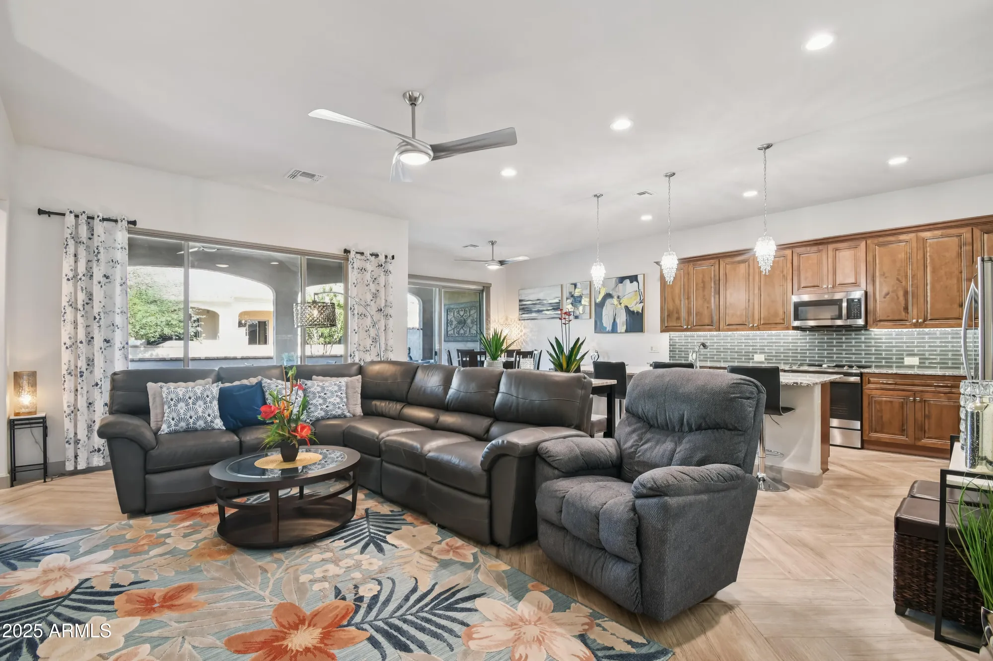Property Slideshow image 17 of 53 | 16830 w catalina dr, Goodyear, AZ, 85395