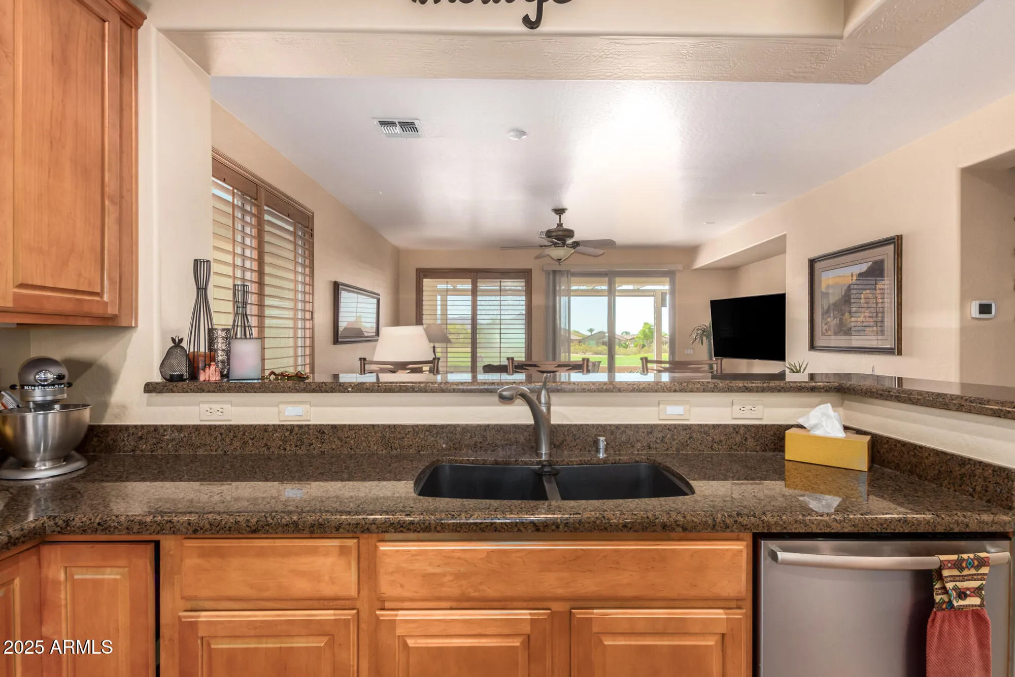 Property Slideshow image 10 of 27 | 32004 n skyline dr, San Tan Valley, AZ, 85143