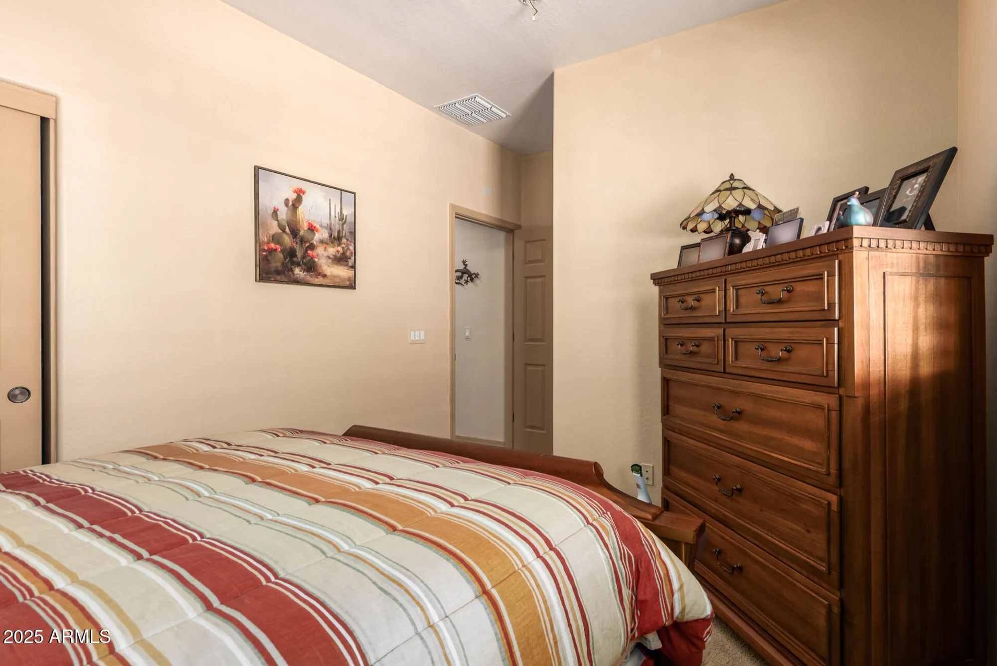 Property Slideshow image 20 of 27 | 32004 n skyline dr, San Tan Valley, AZ, 85143