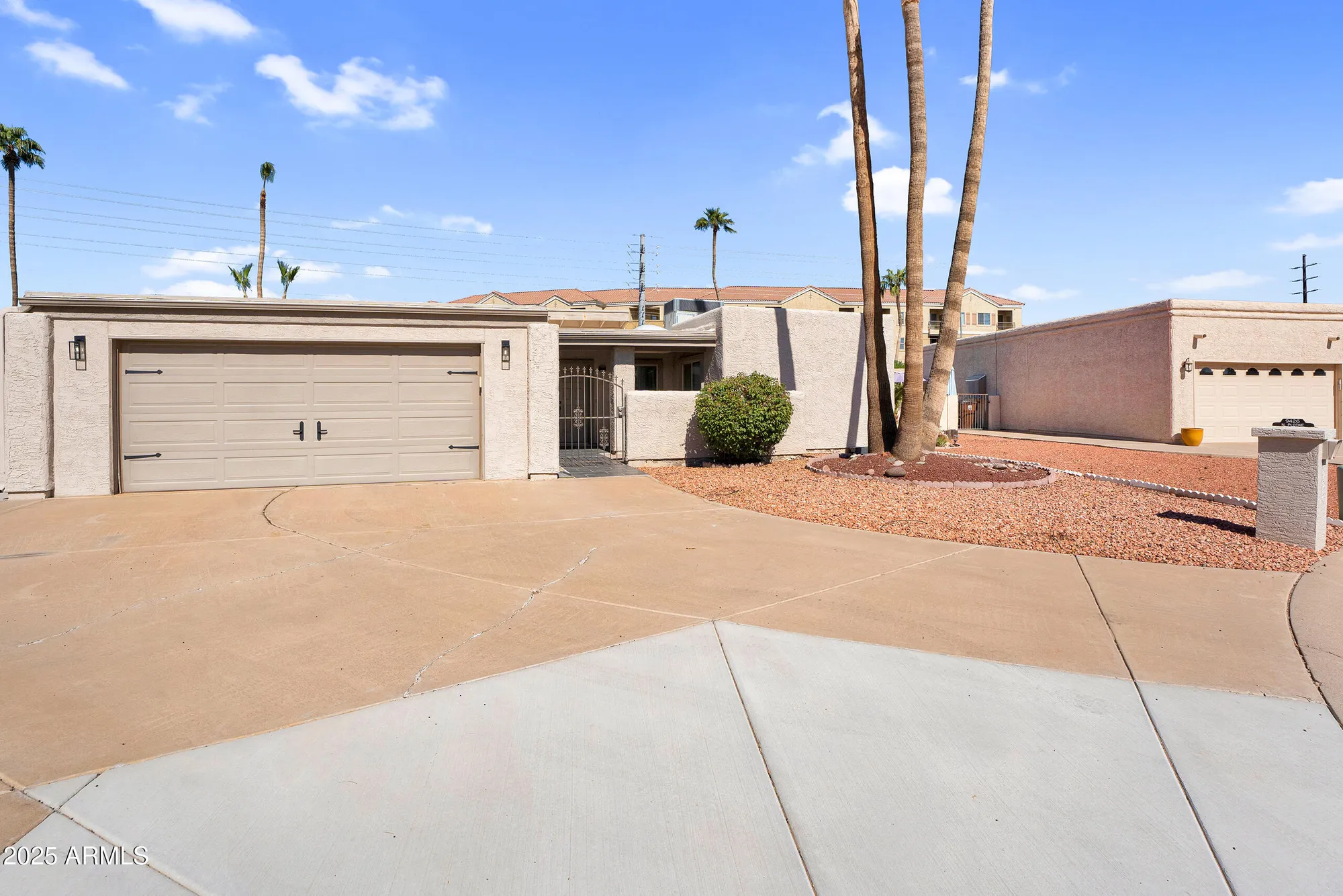Property Slideshow image 2 of 35 | 9426 e minnesota ave, Sun Lakes, AZ, 85248