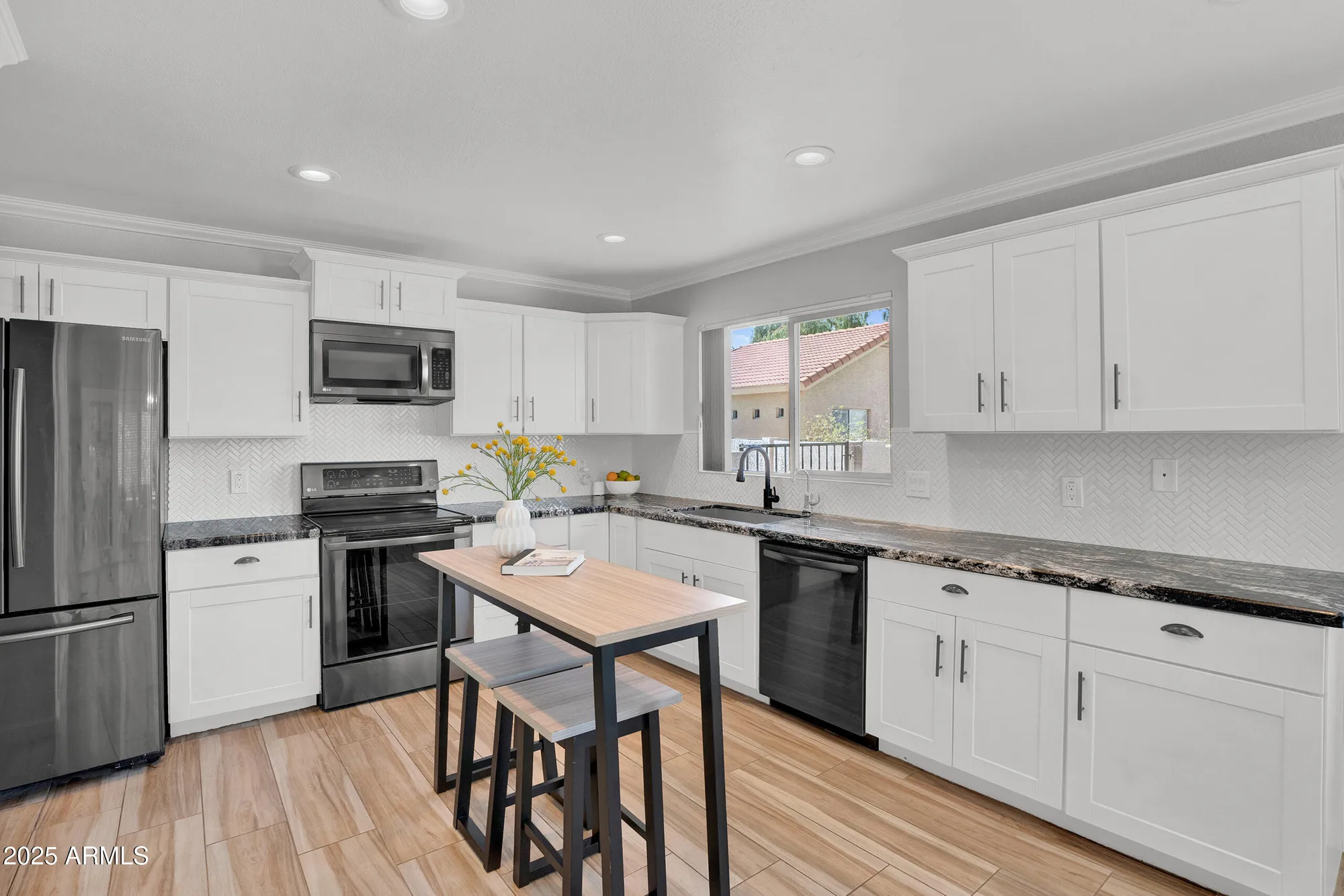 Property Slideshow image 13 of 35 | 9426 e minnesota ave, Sun Lakes, AZ, 85248