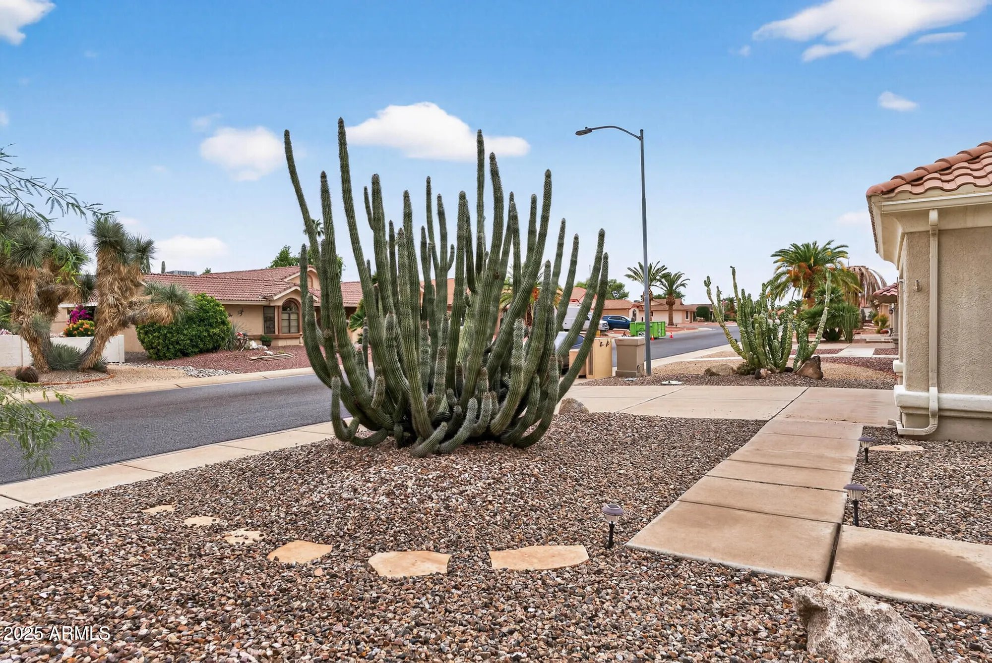 Property Slideshow image 7 of 53 | 14522 w trading post dr, Sun City West, AZ, 85375