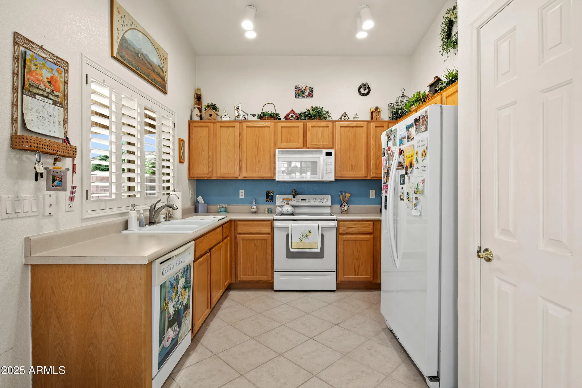 Property Slideshow image 9 of 25 | 6347 s pinaleno pl, Chandler, AZ, 85249