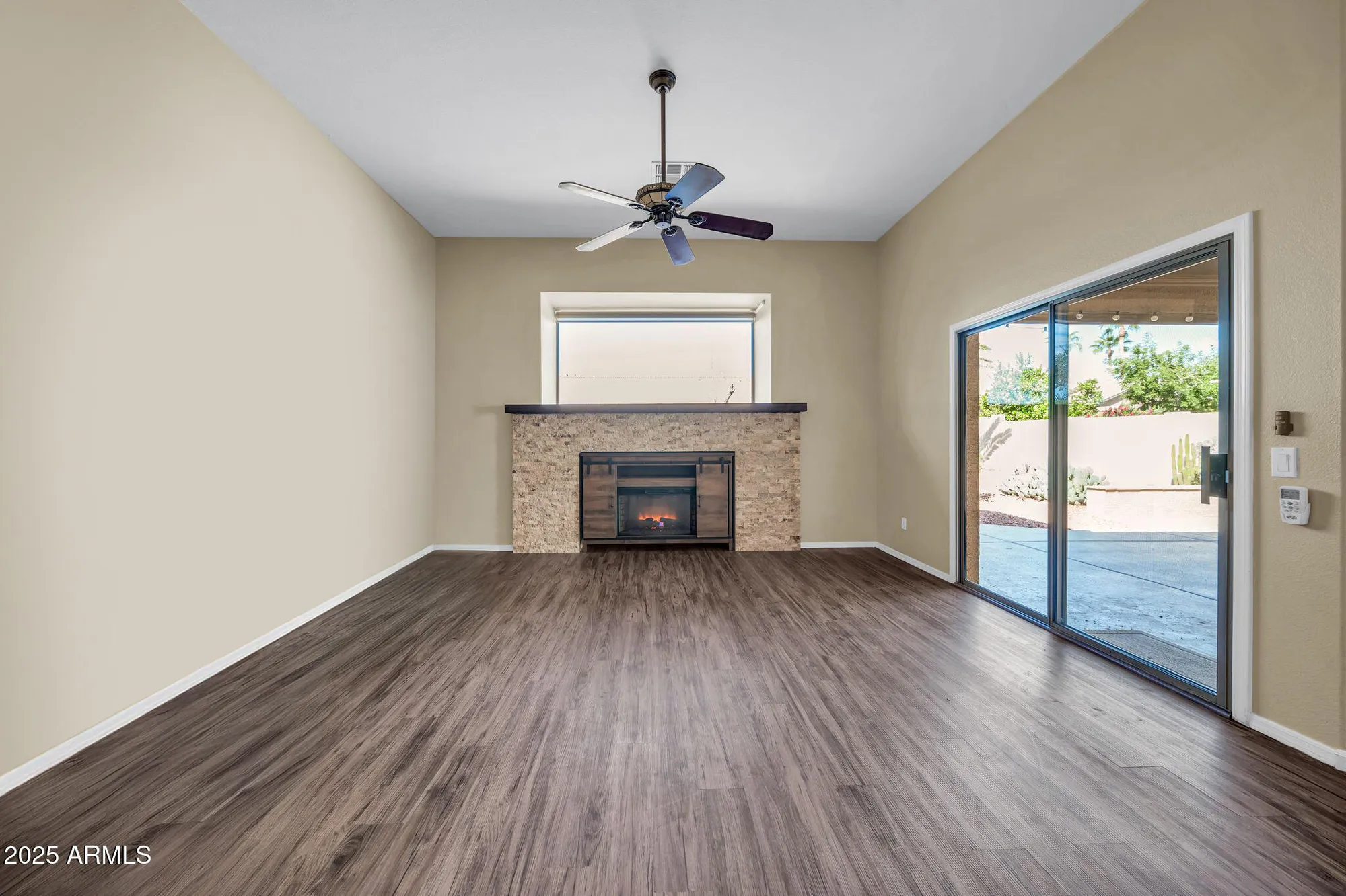 Property Slideshow image 15 of 79 | 2970 n 151st ln, Goodyear, AZ, 85395