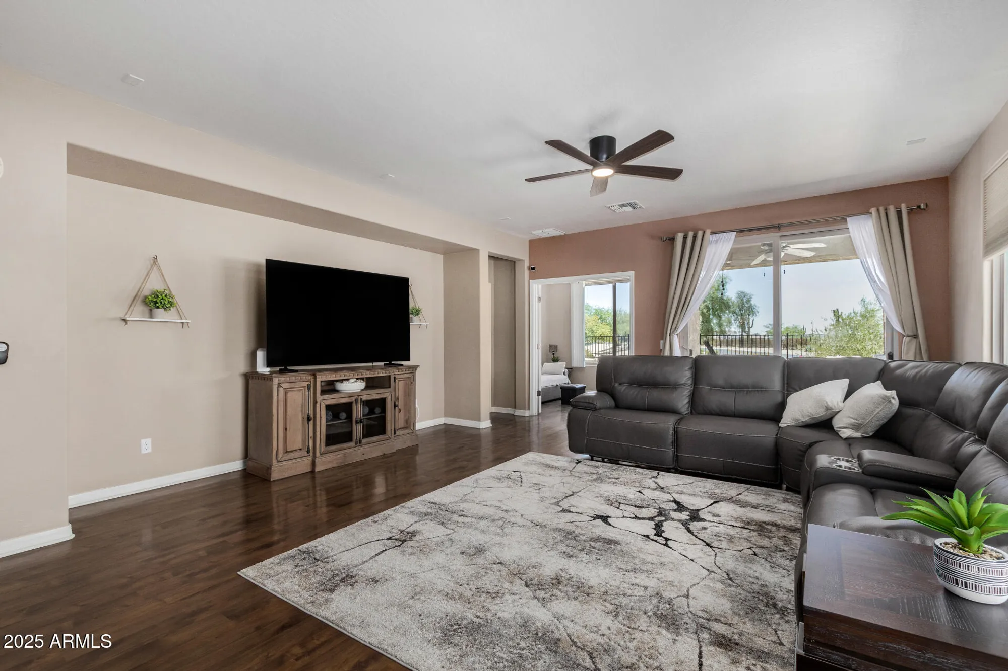 Property Slideshow image 6 of 44 | 32270 n echo canyon rd, San Tan Valley, AZ, 85143