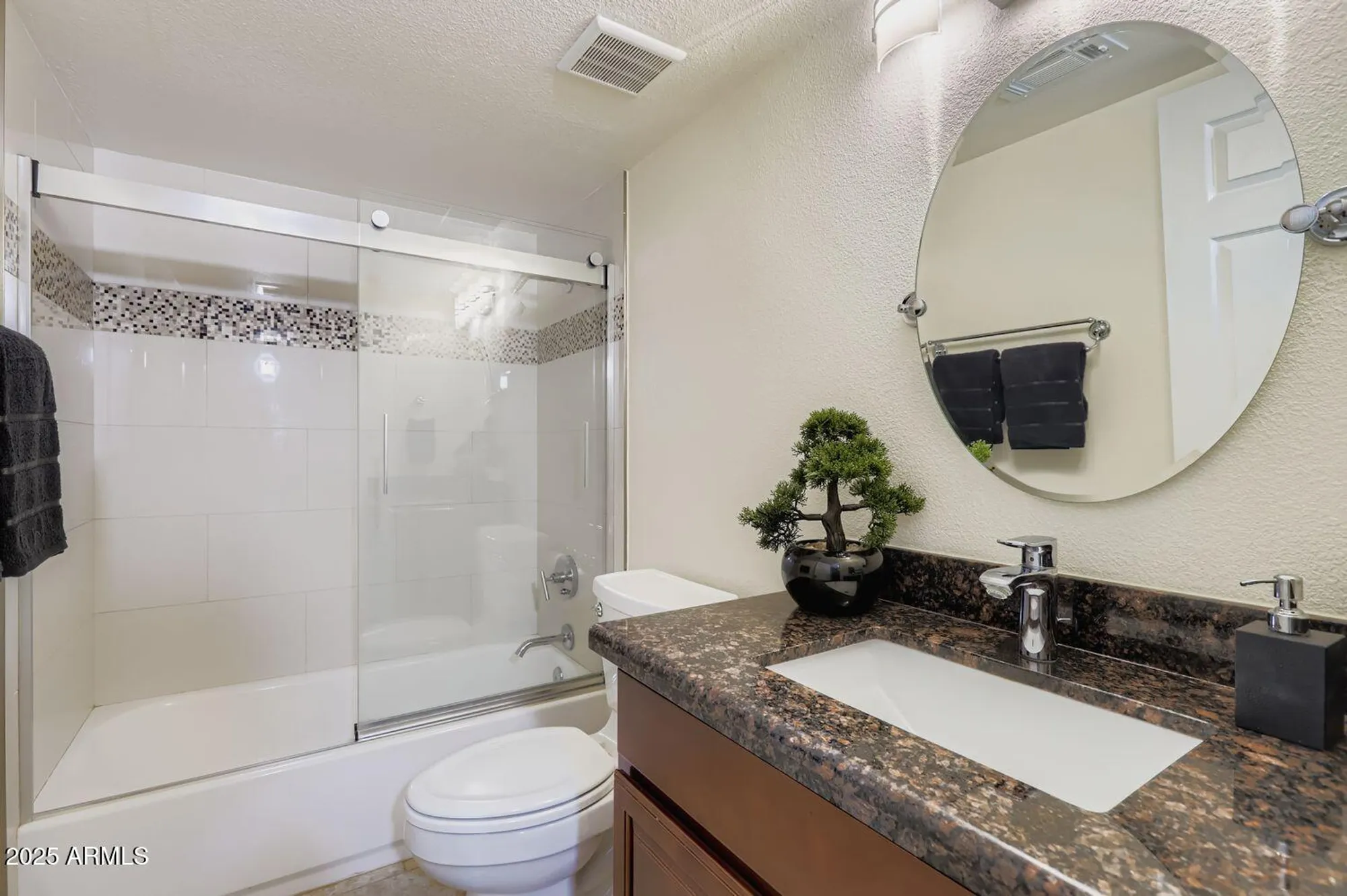 Property Slideshow image 15 of 31 | 7970 e camelback rd unit 604, Scottsdale, AZ, 85251