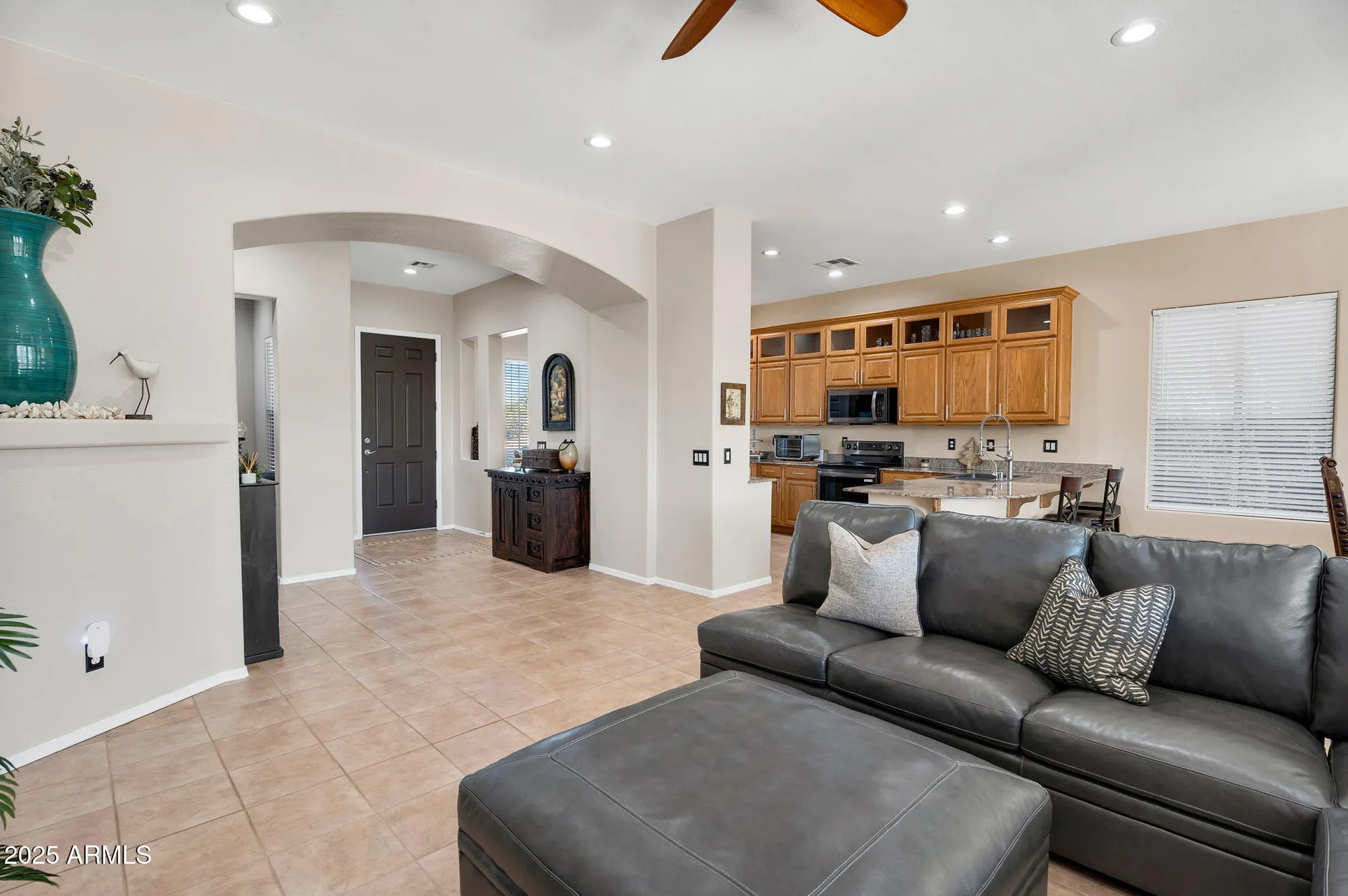 Property Slideshow image 5 of 64 | 5332 s citrus ct, Gilbert, AZ, 85298