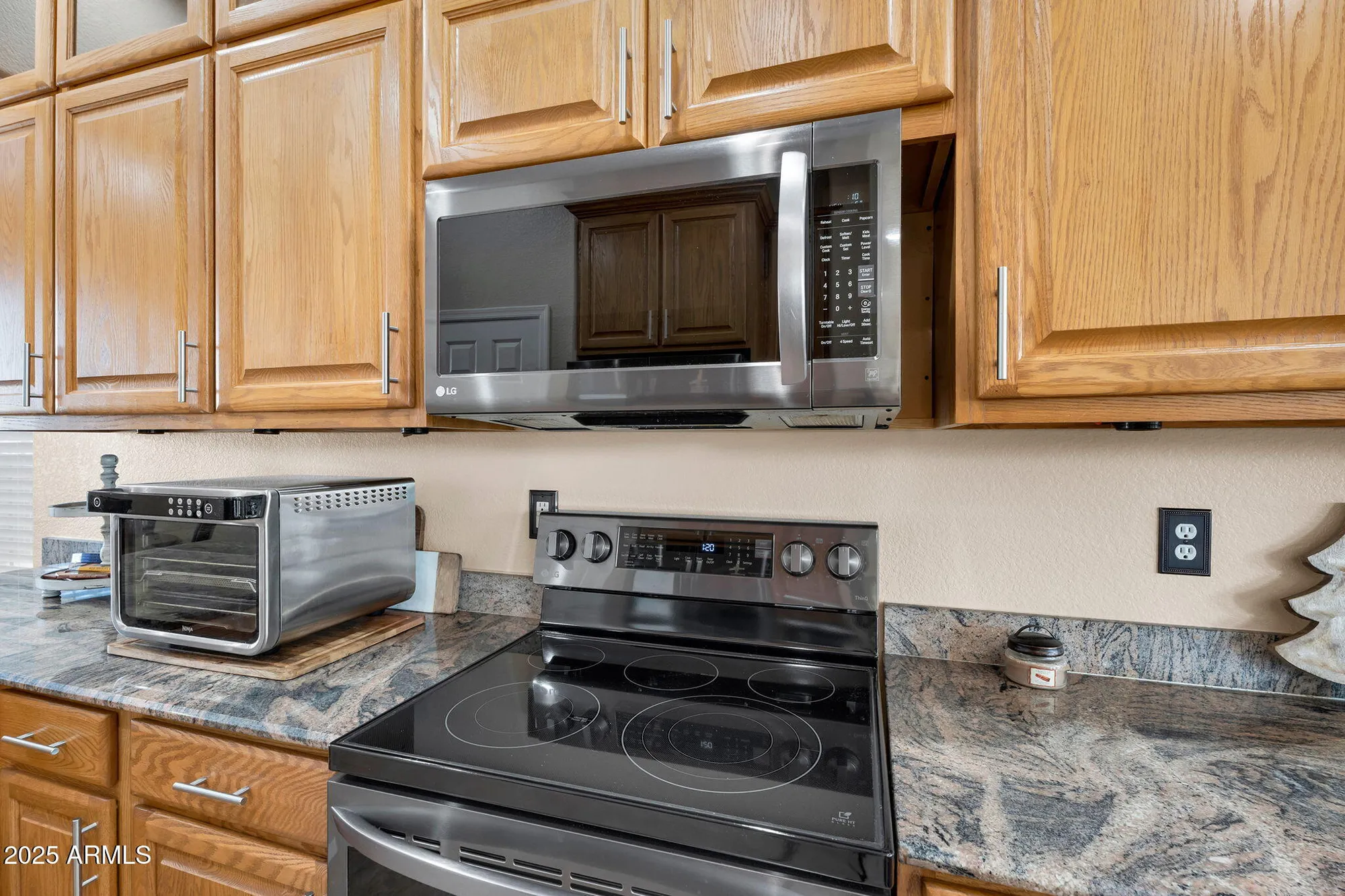 Property Slideshow image 12 of 64 | 5332 s citrus ct, Gilbert, AZ, 85298